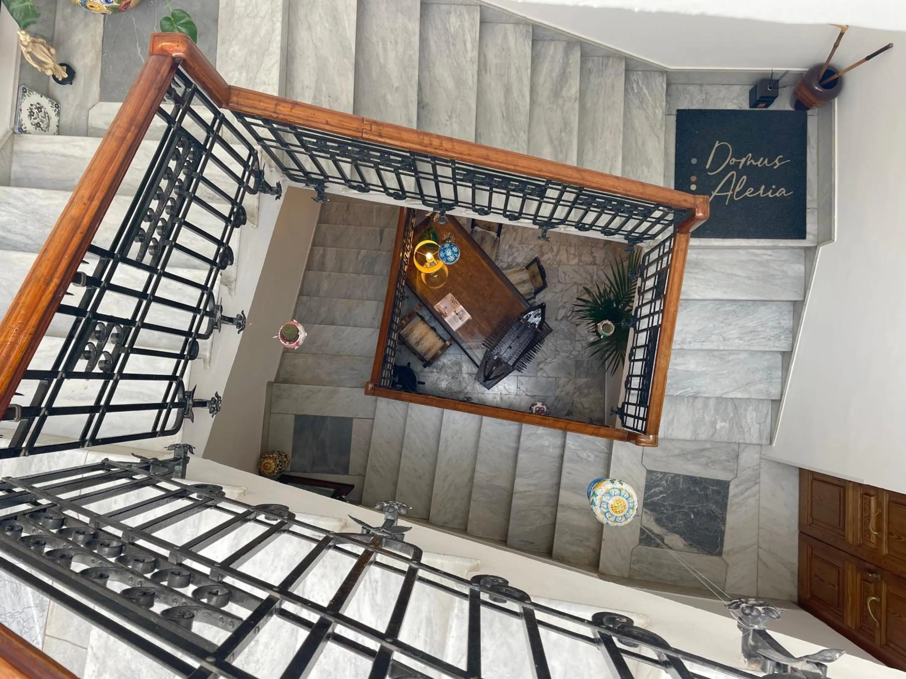 Lobby or reception in DOMUS ALERIA Deluxe Rooms