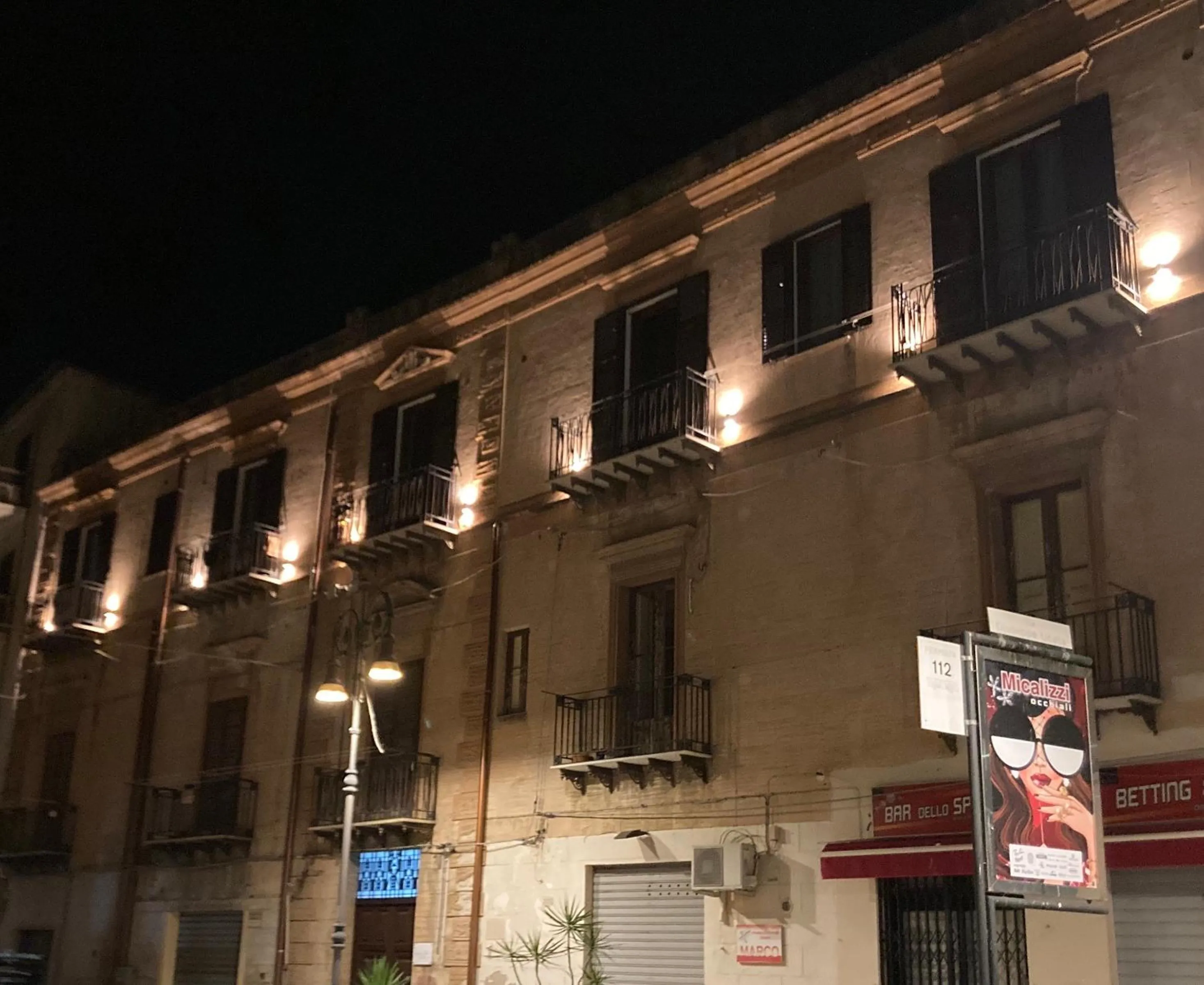 Property building in DOMUS ALERIA Deluxe Rooms