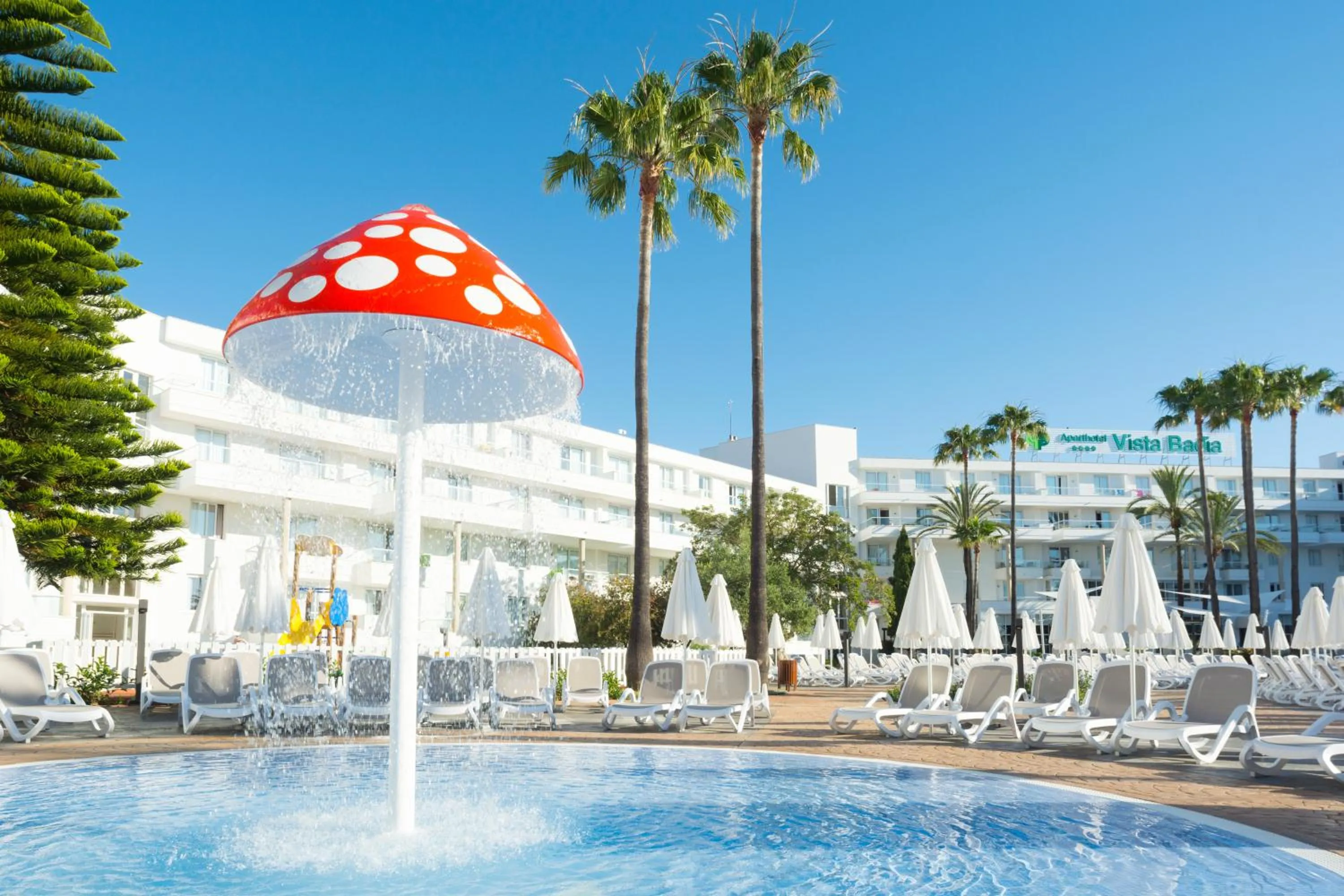 Swimming pool in Protur Vista Badia