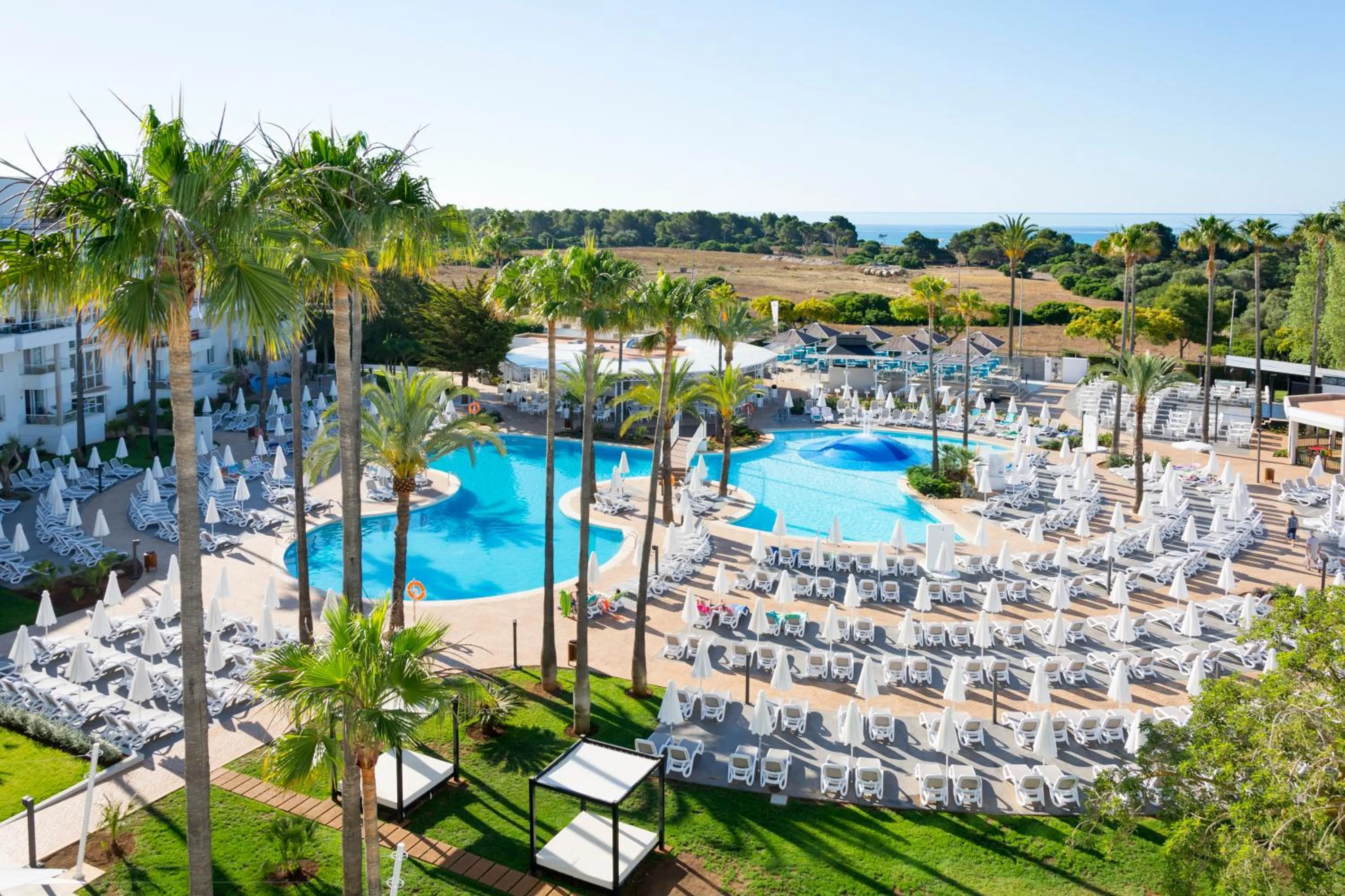 Swimming pool in Protur Vista Badia