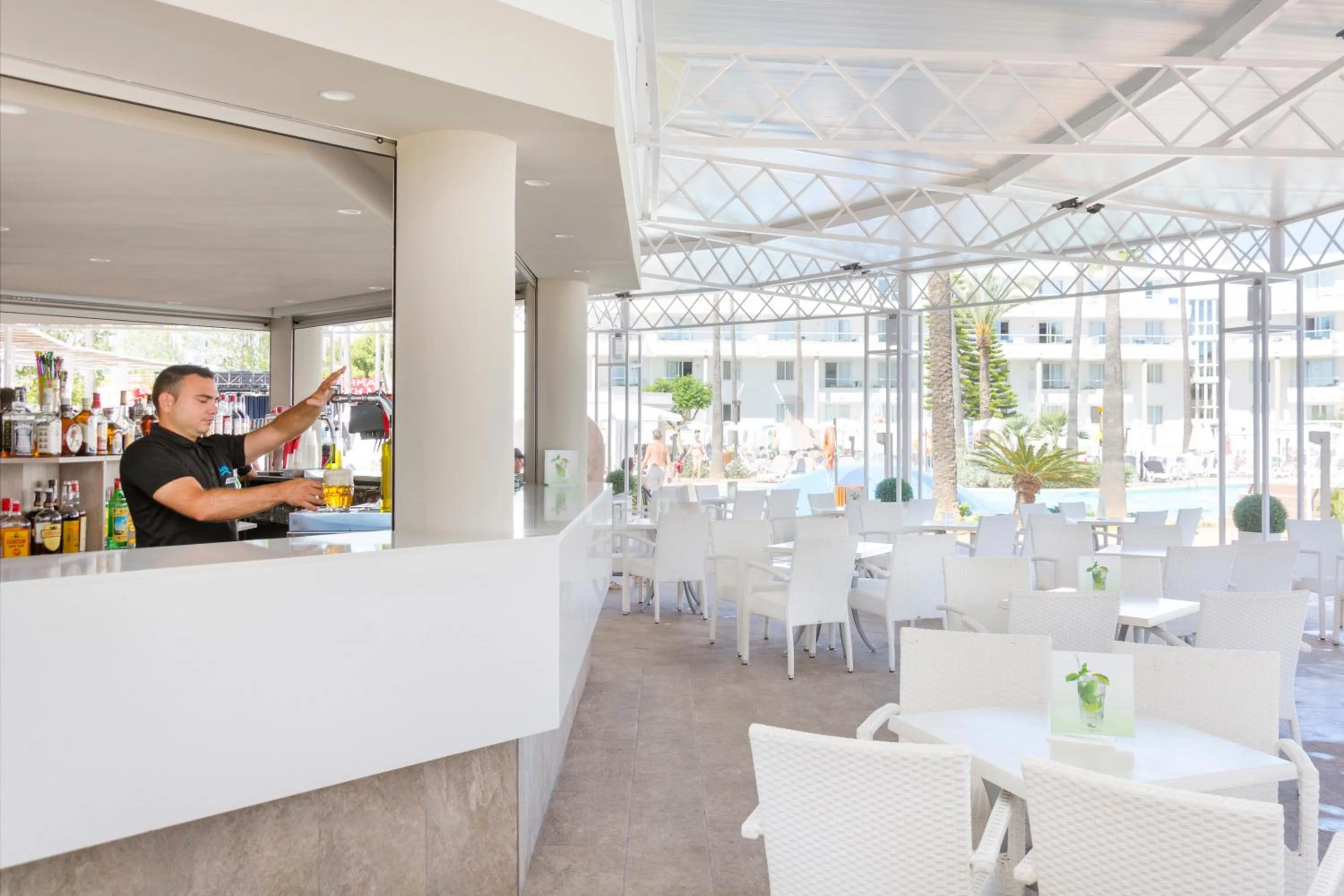 Staff in Protur Vista Badia