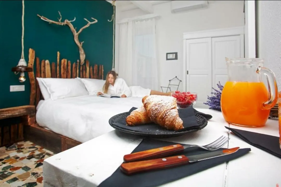 Bed in B&B Santa Lucia