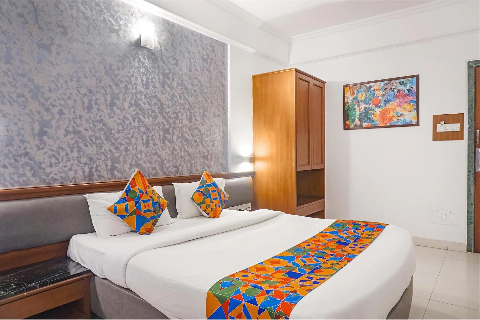 Bed in FabHotel Prime Golden Emerald - Nr St Mary's Church CNI