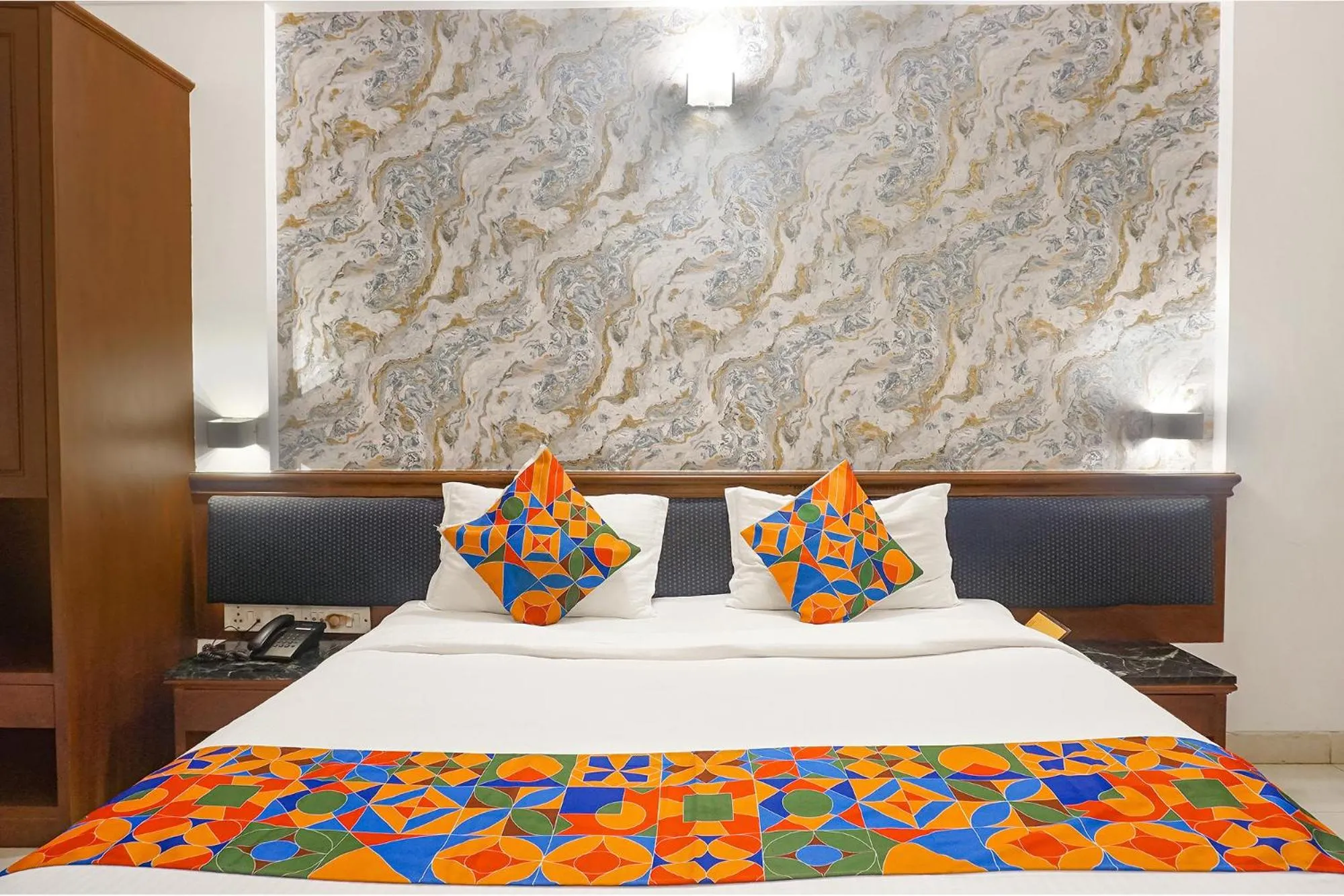 Bed in FabHotel Prime Golden Emerald - Nr St Mary's Church CNI