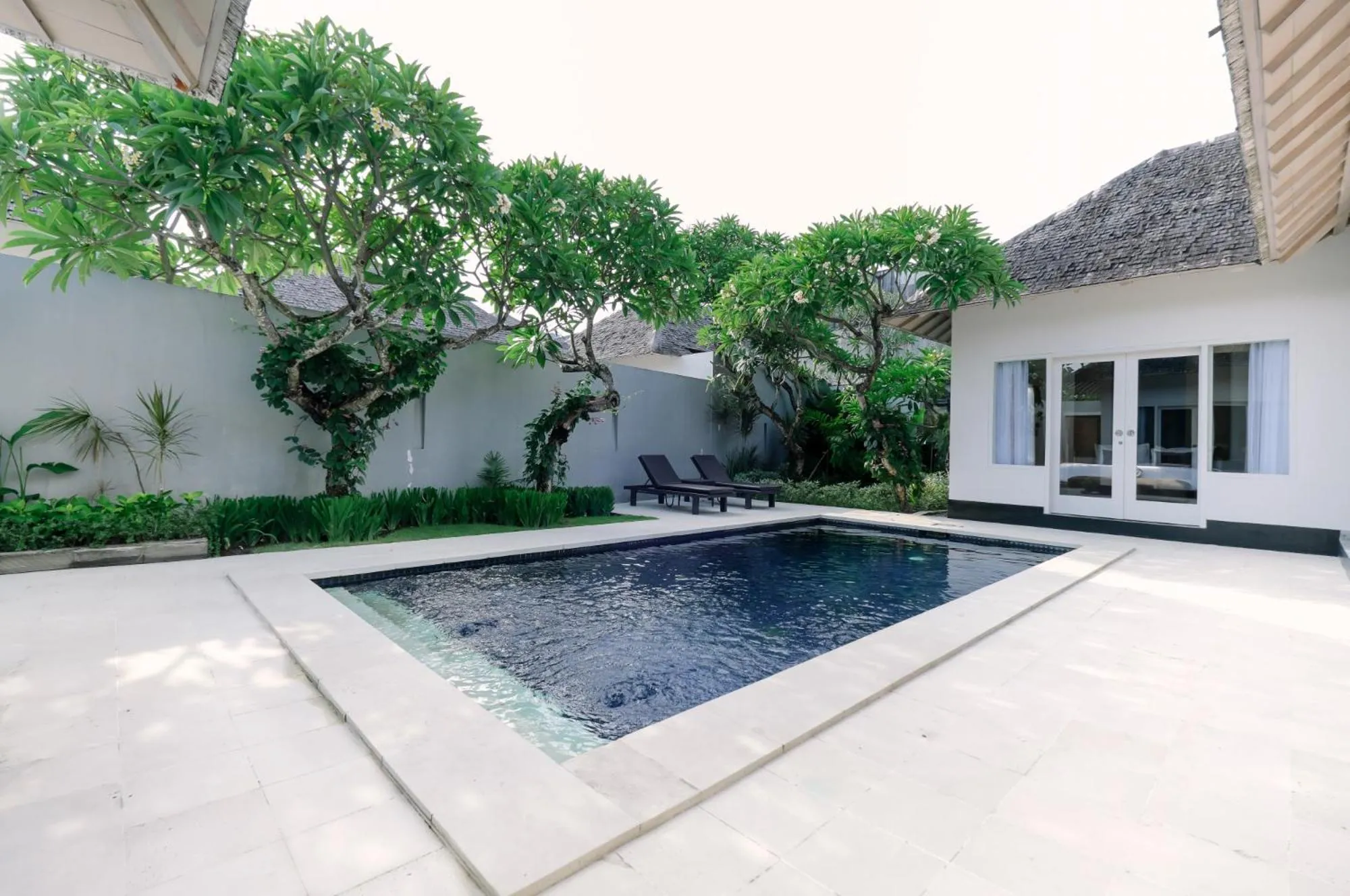 Swimming pool in Kaisa Villas Seminyak