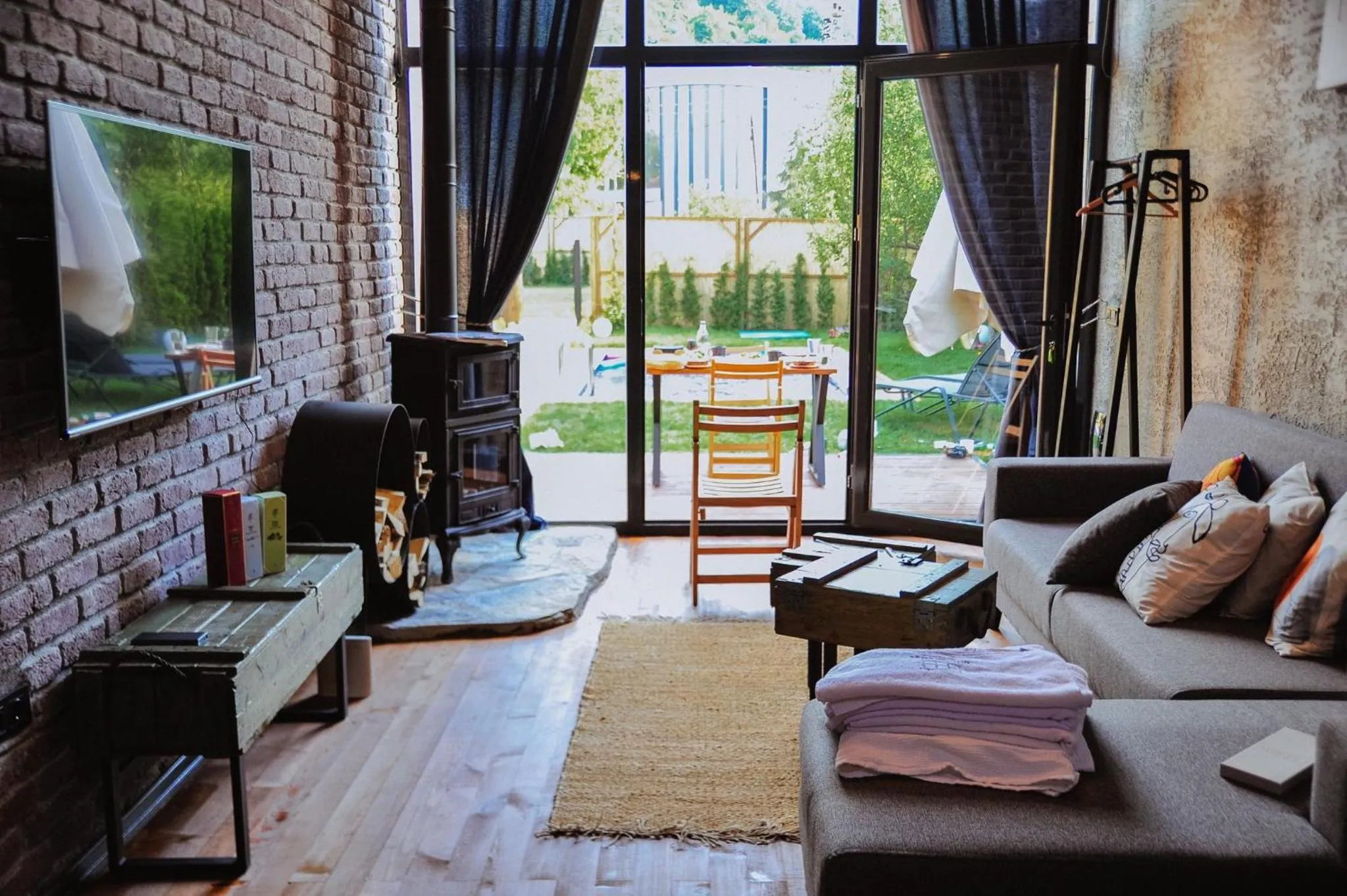 TV and multimedia in Minimalist Sapanca