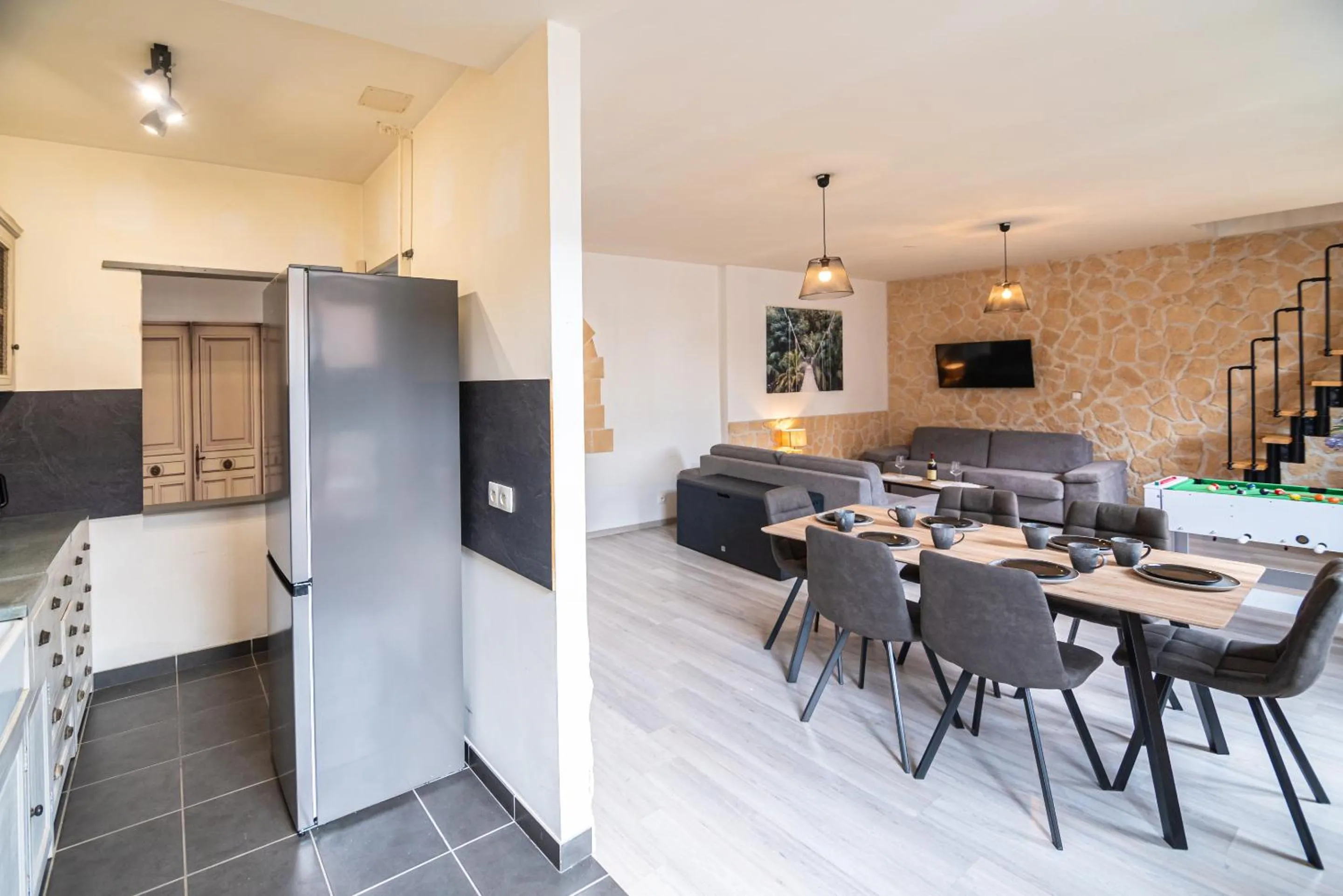 Dining area in Le Mazagran