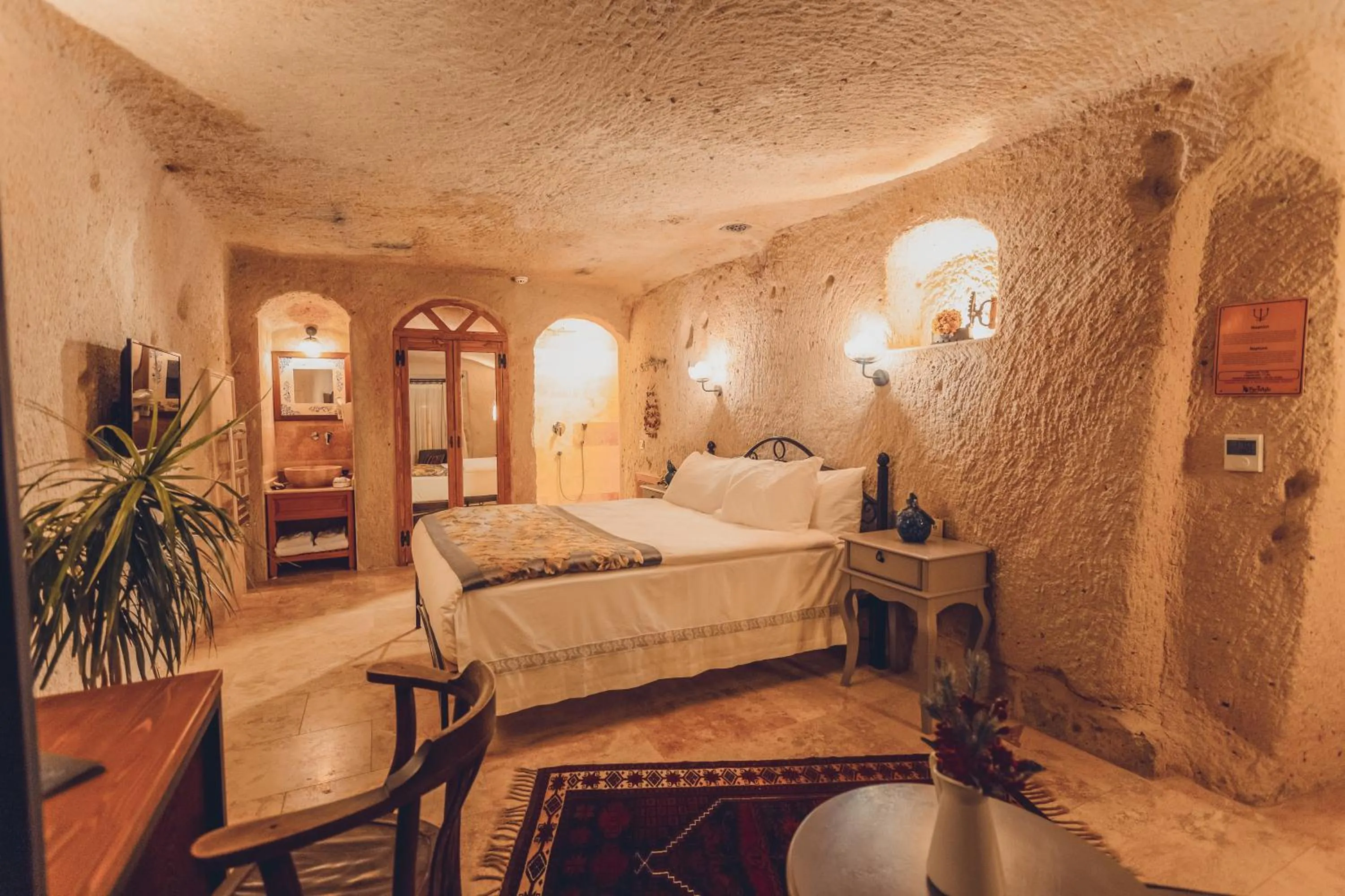 Photo of the whole room, Bed in Peristyle Cave Cappadocia- Special Class