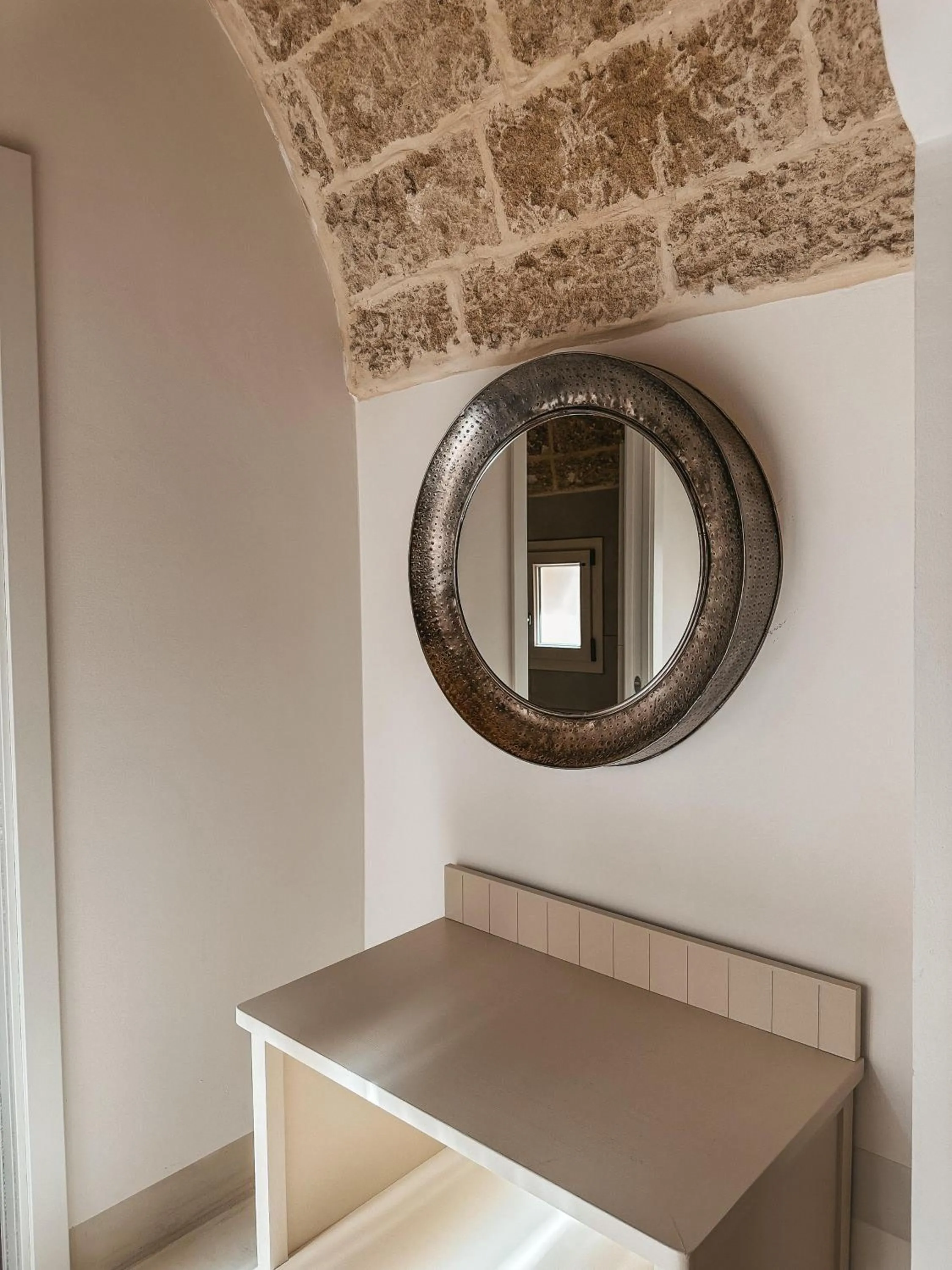 Decorative detail in Palazzo Alma luxury rooms