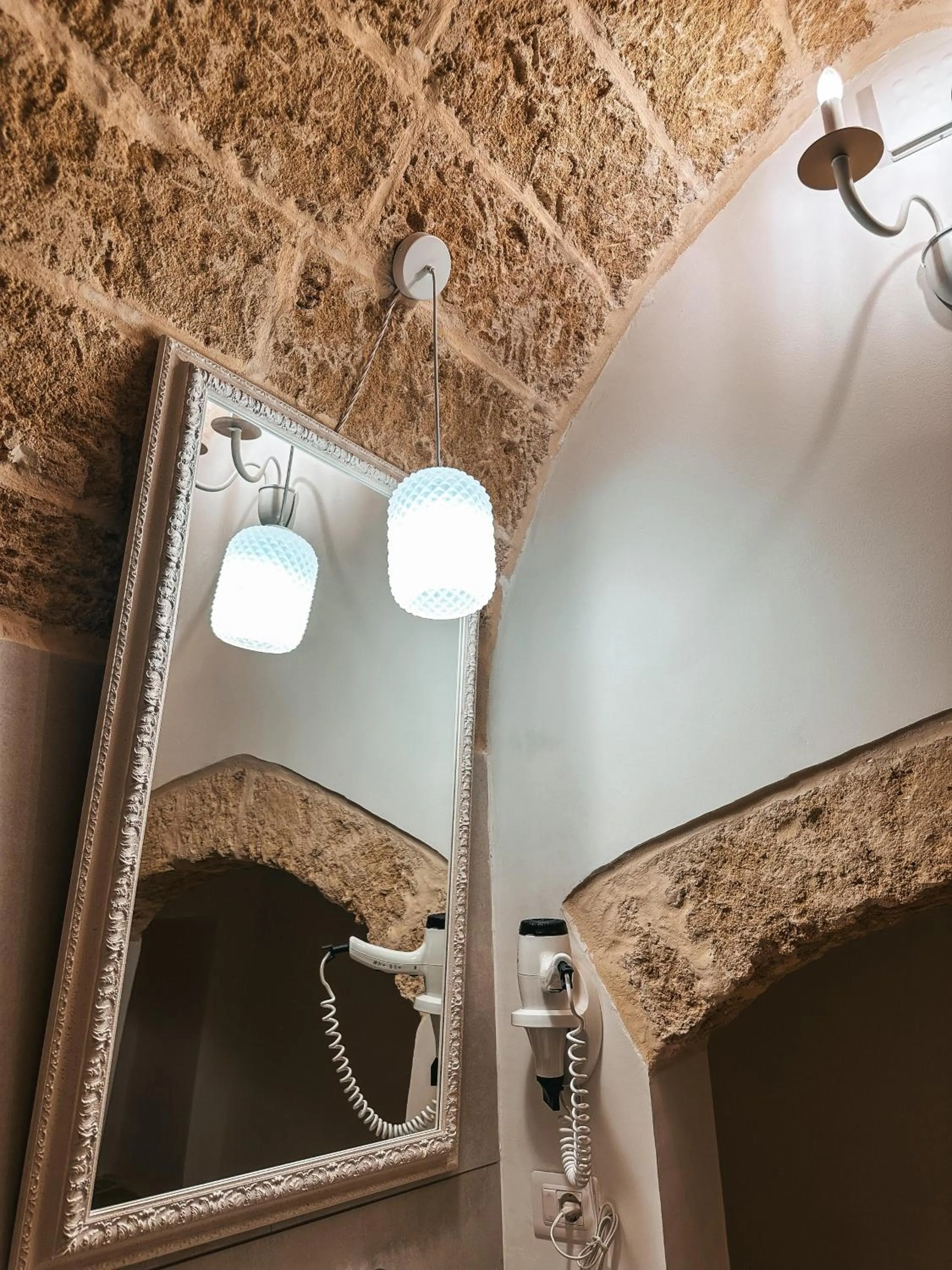 Bathroom in Palazzo Alma luxury rooms