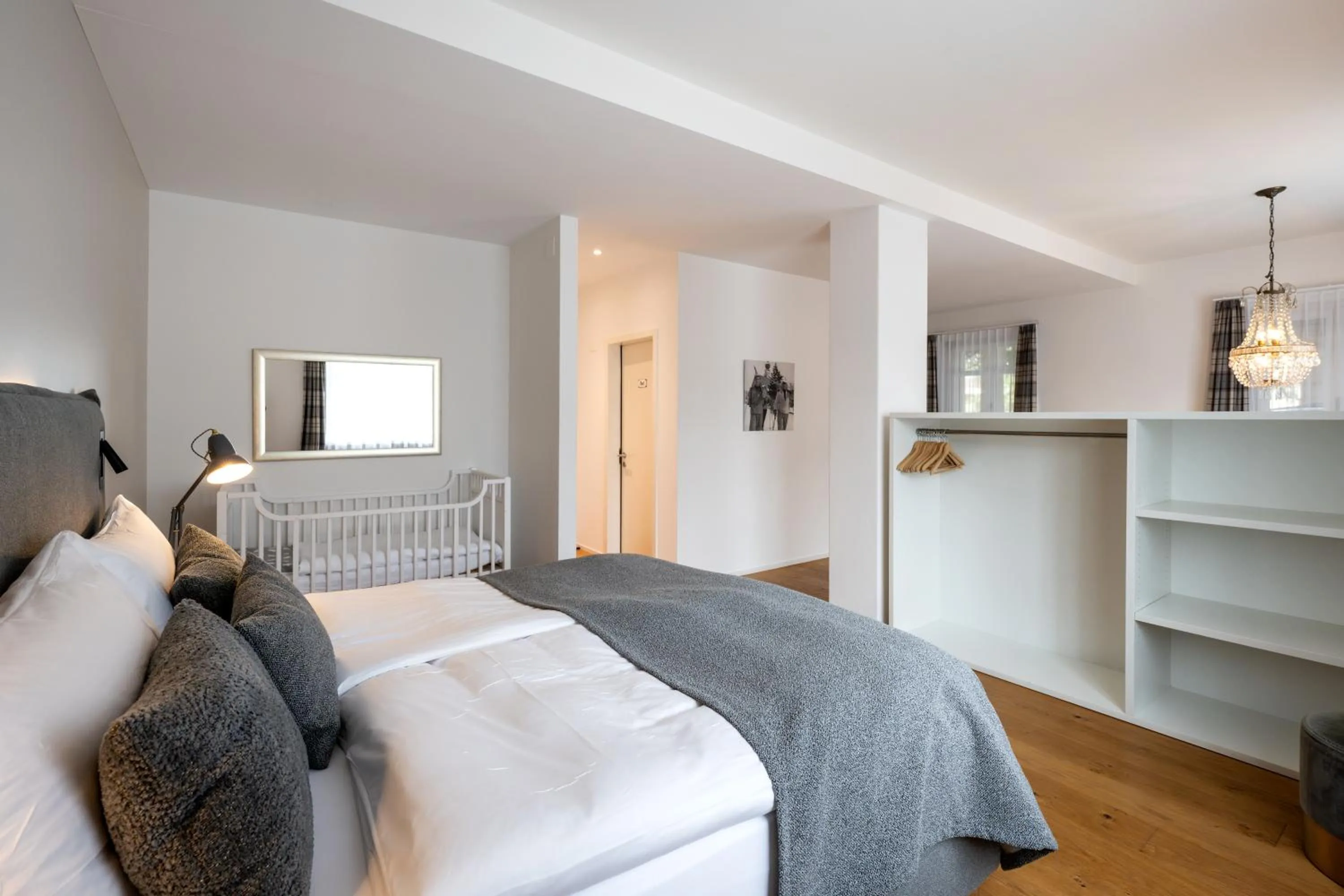 Photo of the whole room, Bed in Hotel Edelweiss