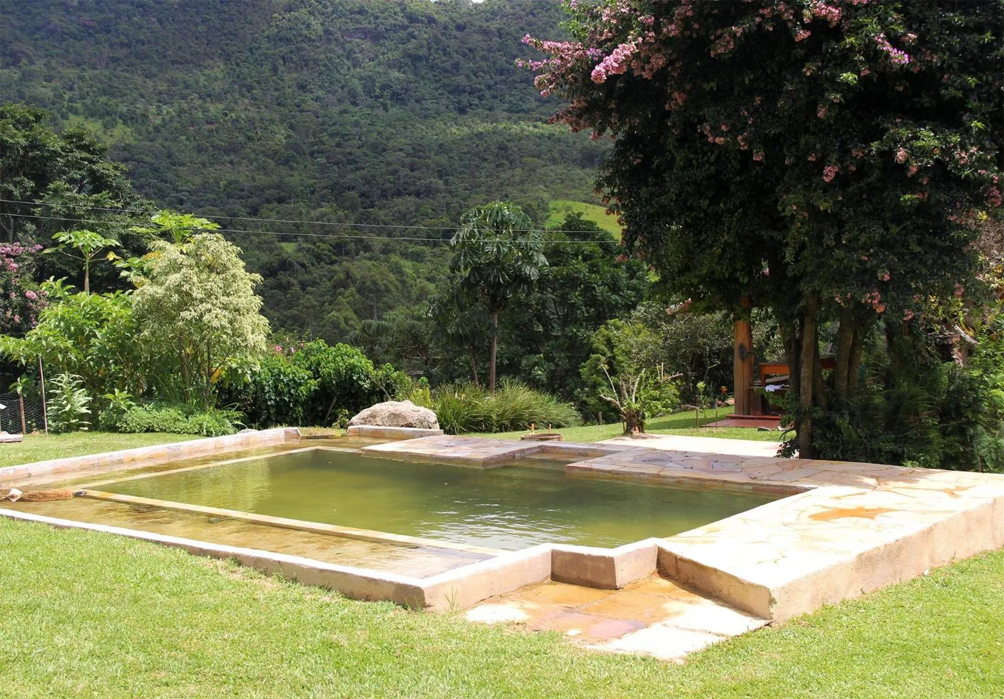 Swimming pool in Sítio MAARA