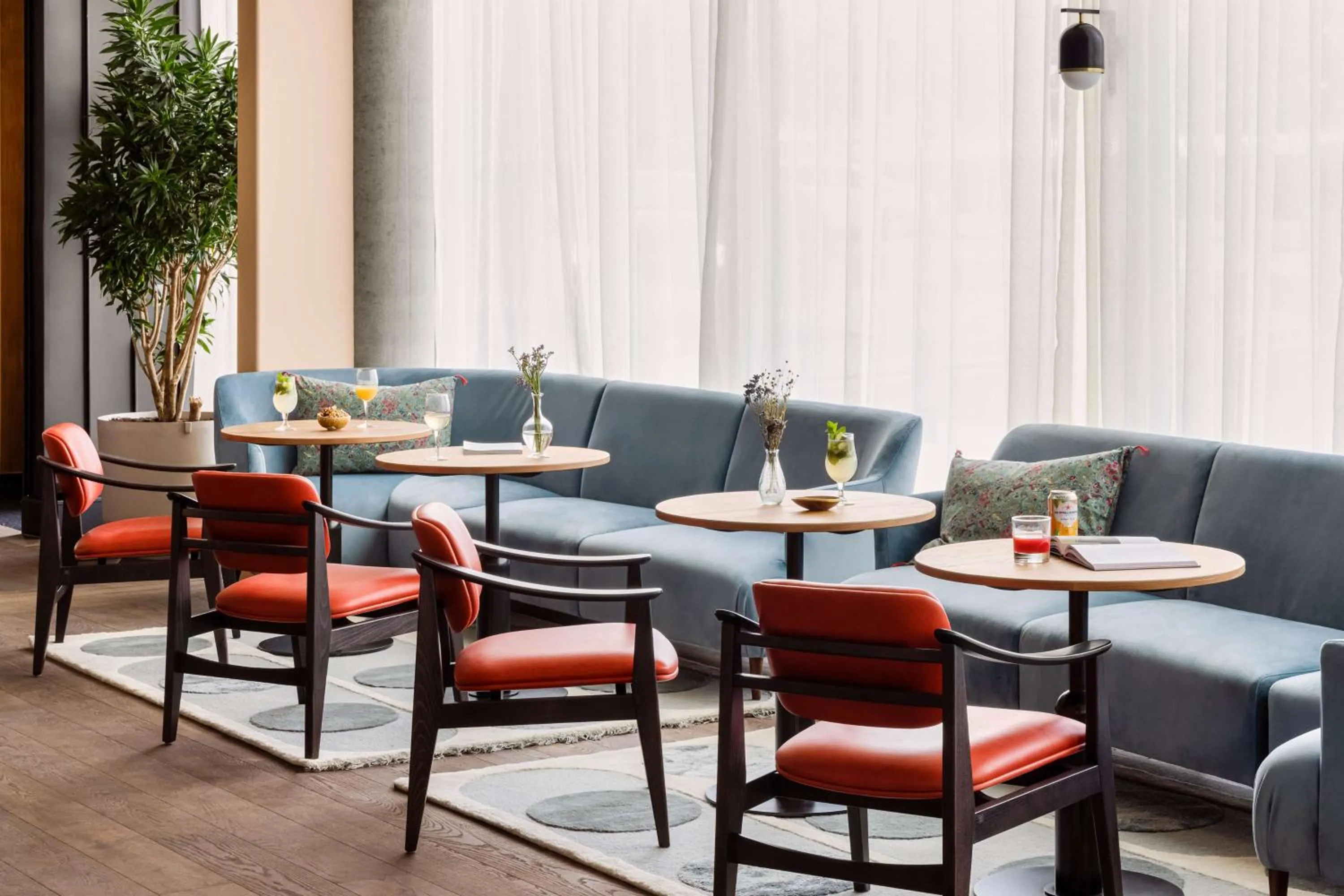 Lobby or reception in Hyatt Centric Cambridge