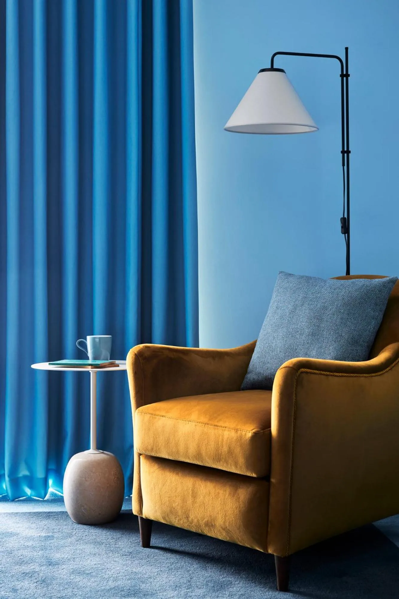 Seating area in Hyatt Centric Cambridge