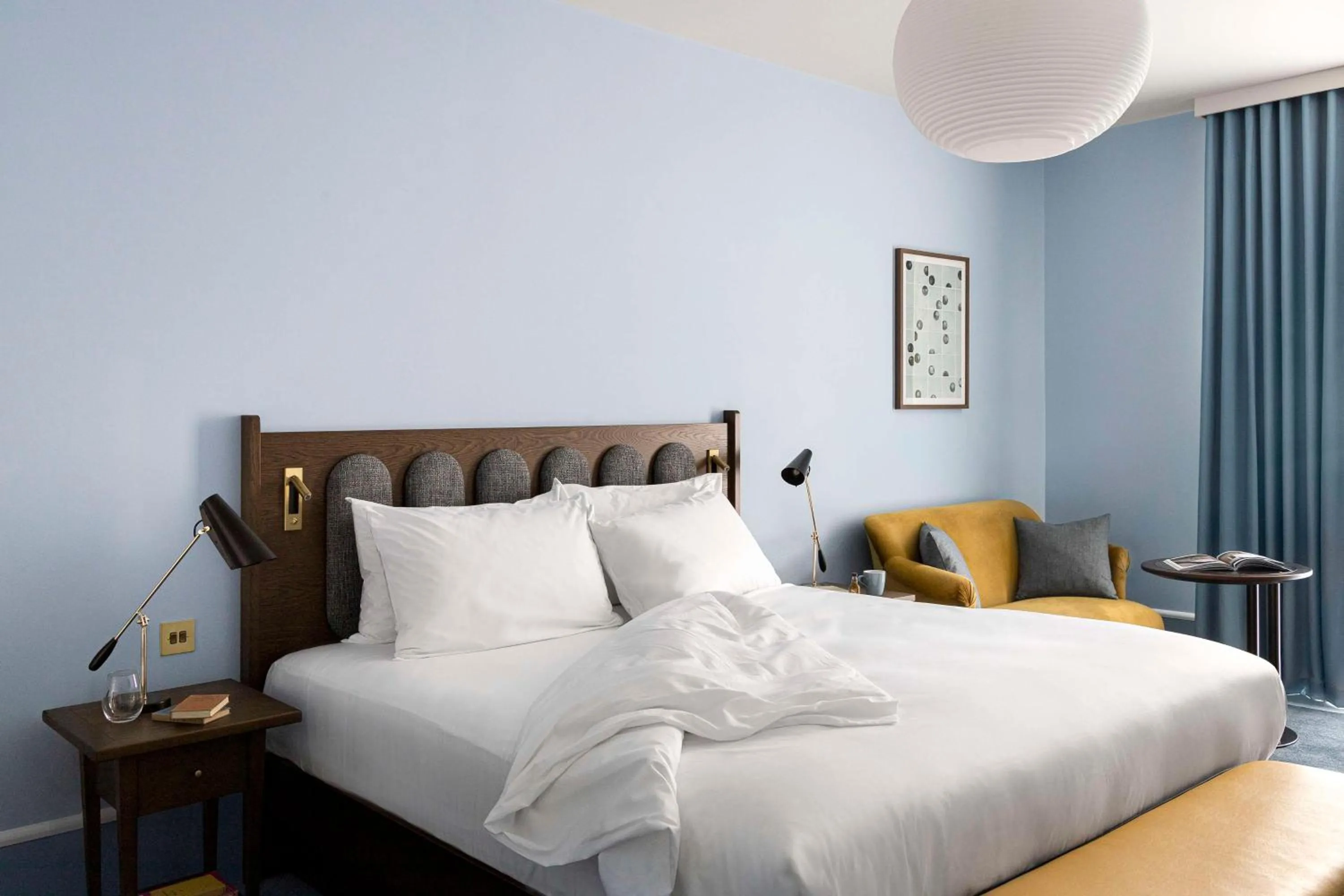 Bedroom, Bed in Hyatt Centric Cambridge