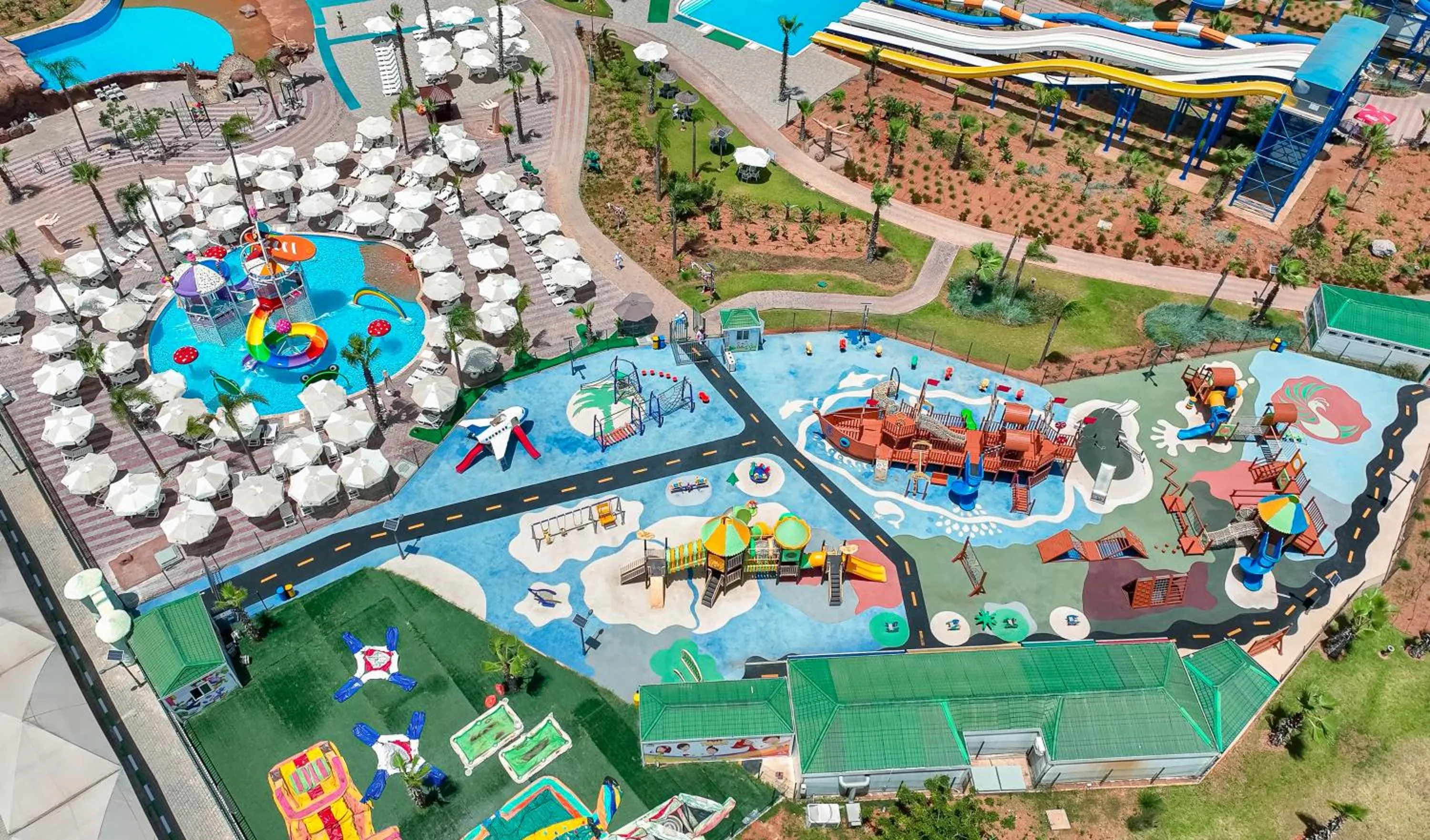 Aqua park in Waves Aqua Resort