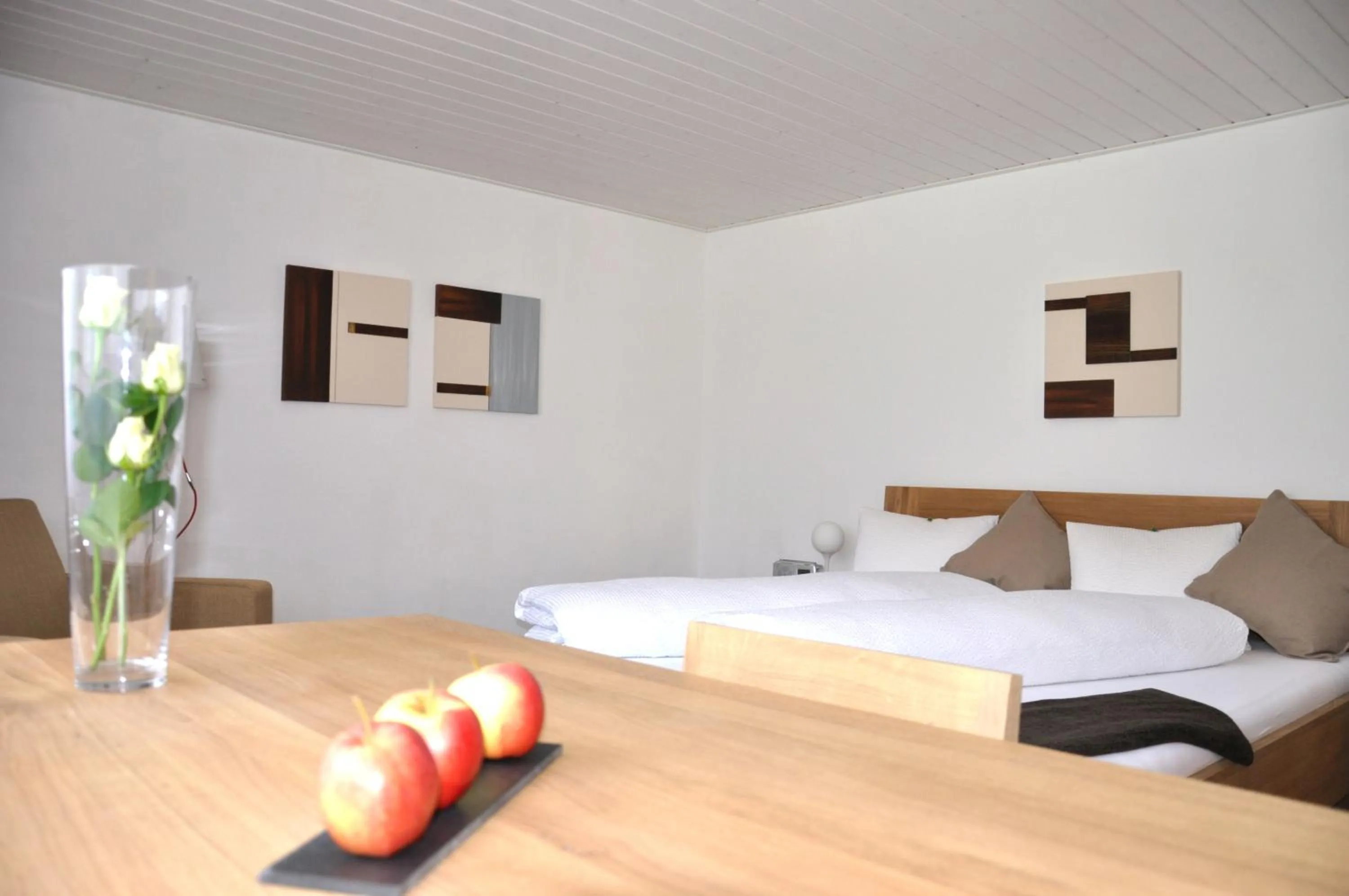 Bedroom, Bed in Hotel Tenne