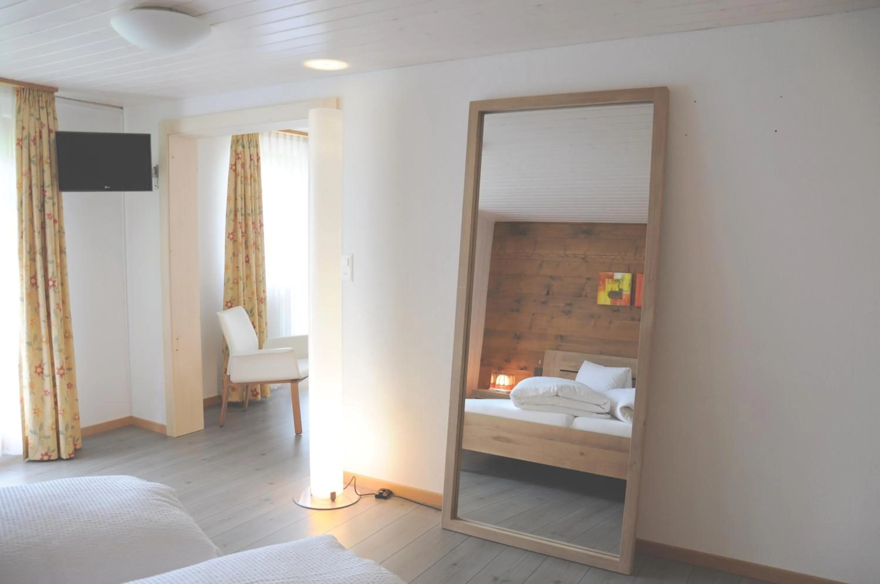 Bedroom, Bed in Hotel Tenne