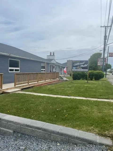 Day in Hillcrest Motel