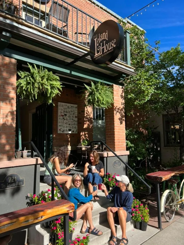 Property building in Leland House Suites of Durango