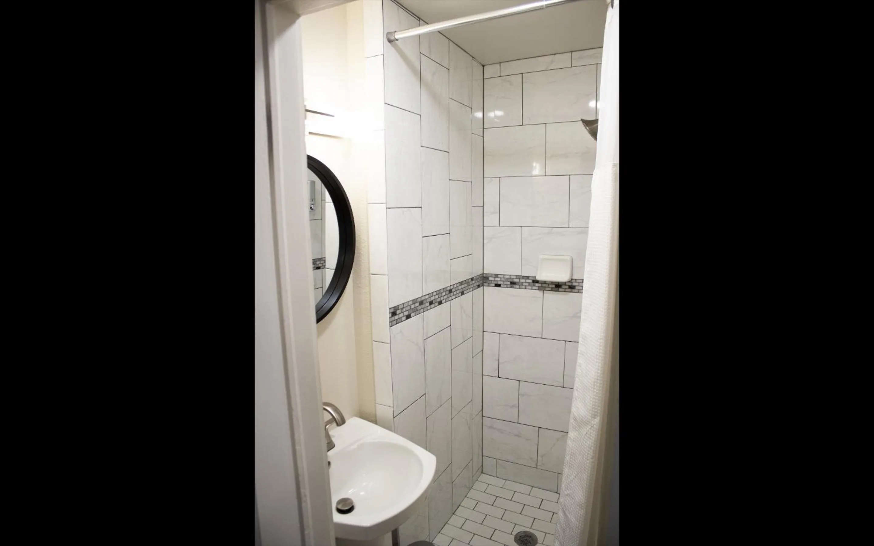 Bathroom in Leland House Suites of Durango