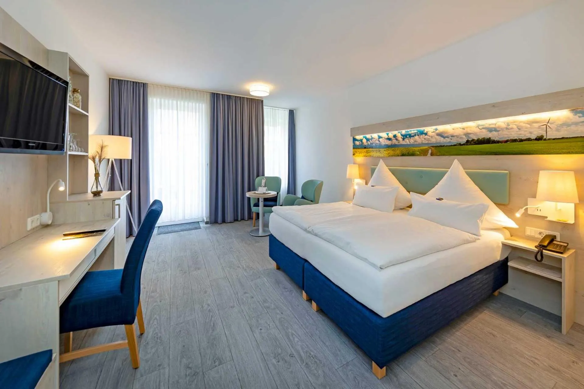 Photo of the whole room, Bed in Hotel Landhaus Steinfeld