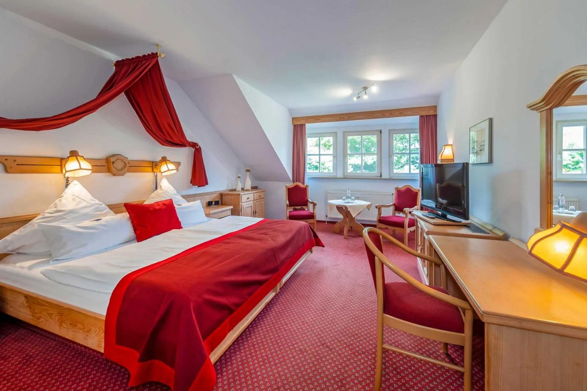 Photo of the whole room, Bed in Hotel Landhaus Steinfeld