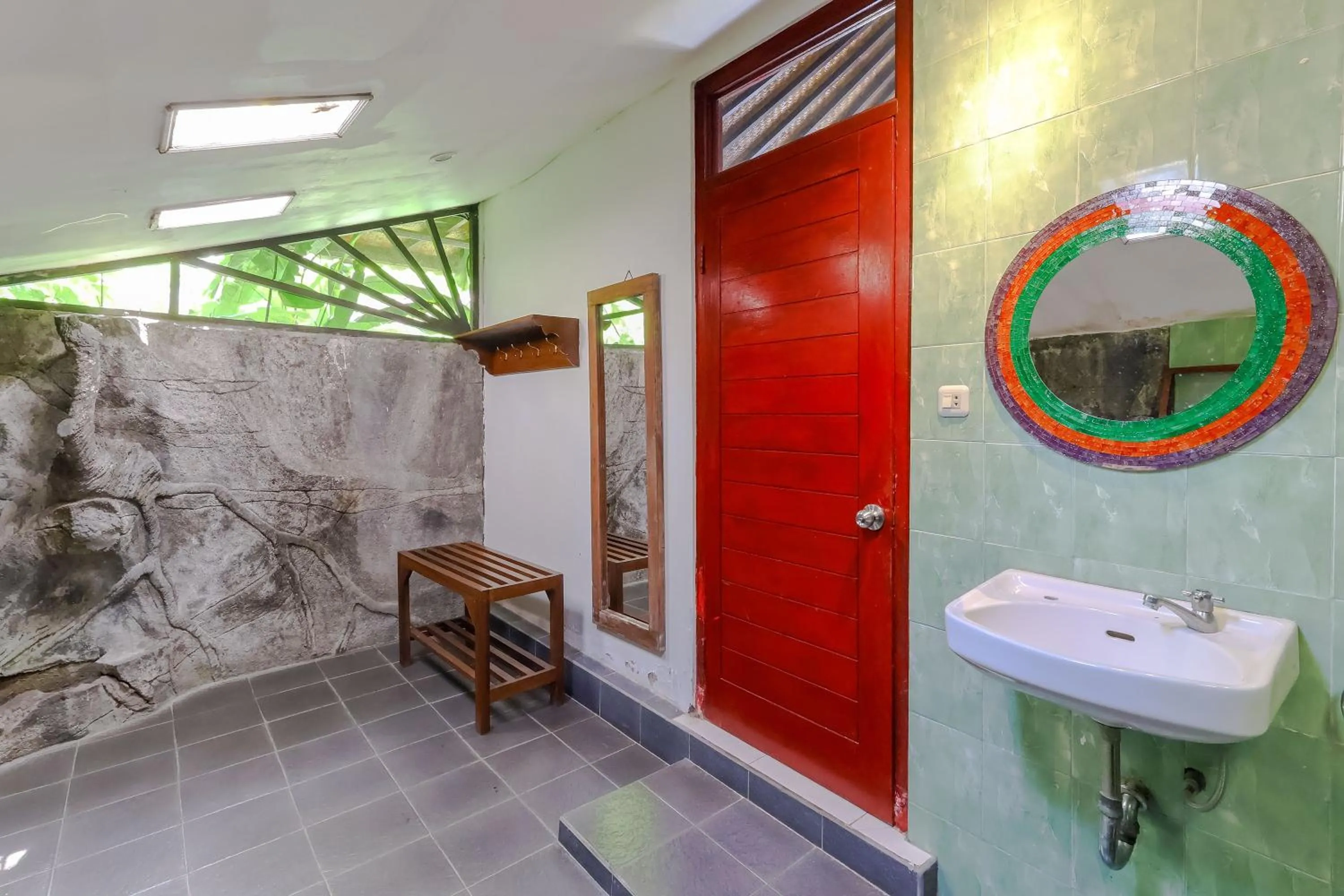 Shower in Taman Lituhayu Cottages Ubud