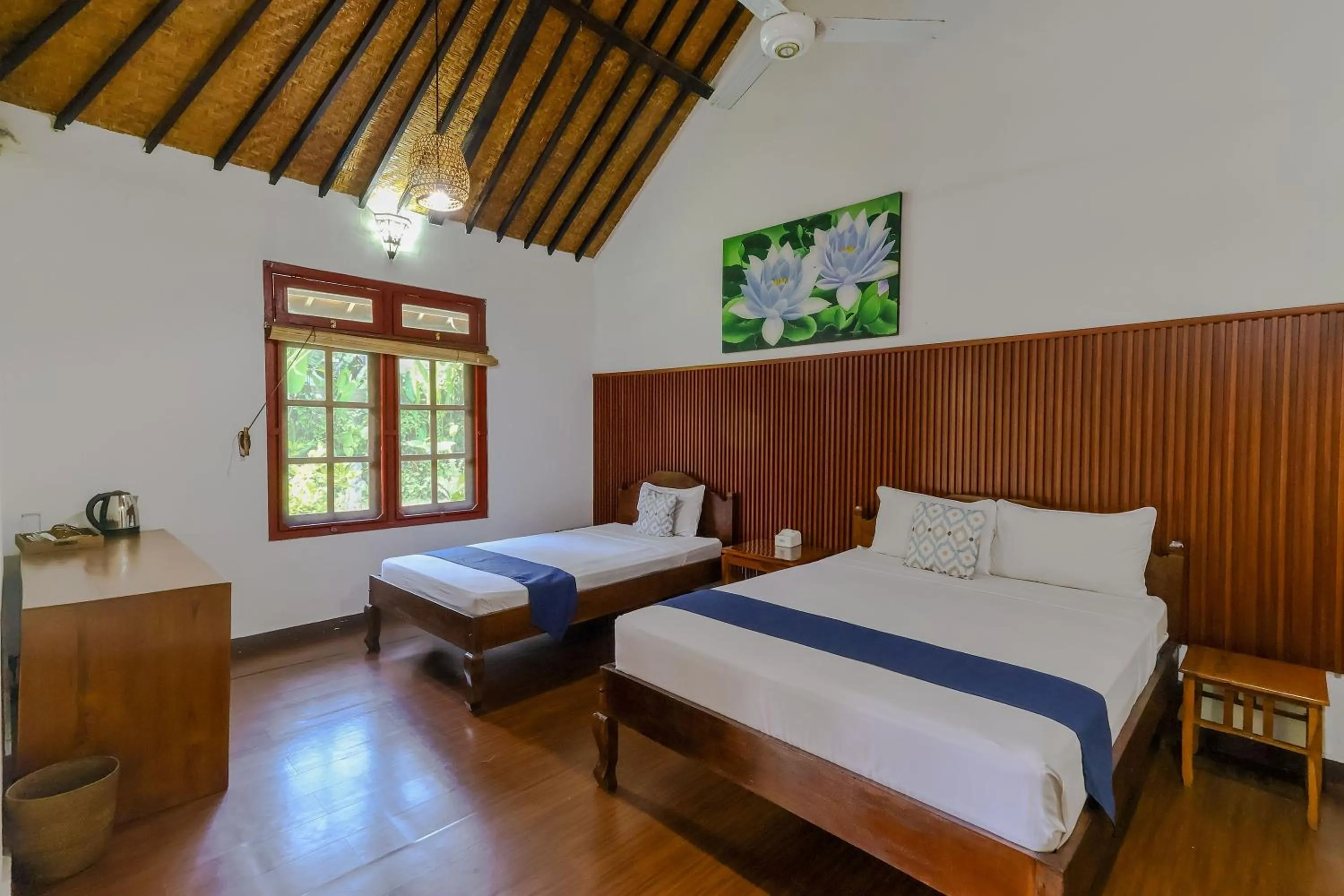 Bedroom, Bed in Taman Lituhayu Cottages Ubud