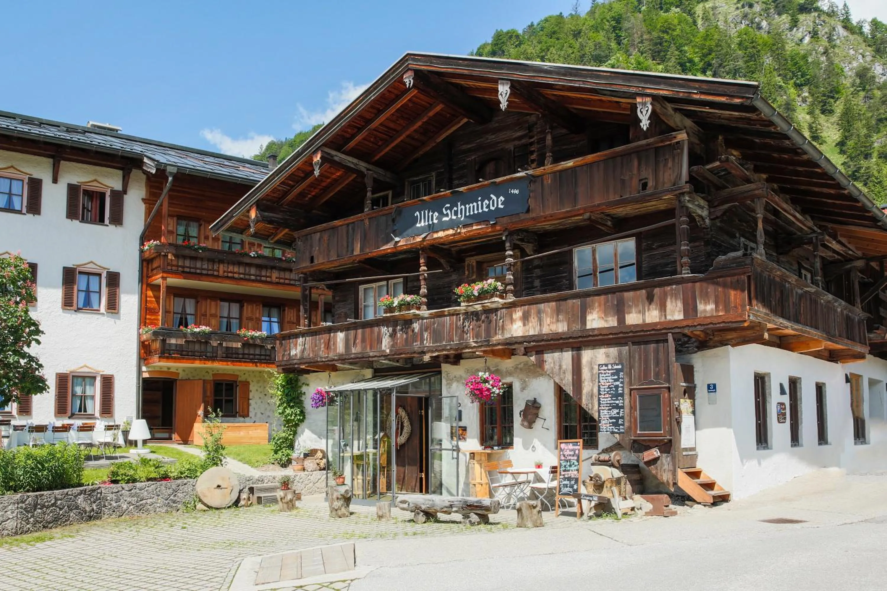 Restaurant/places to eat in Hotel Oberschmied