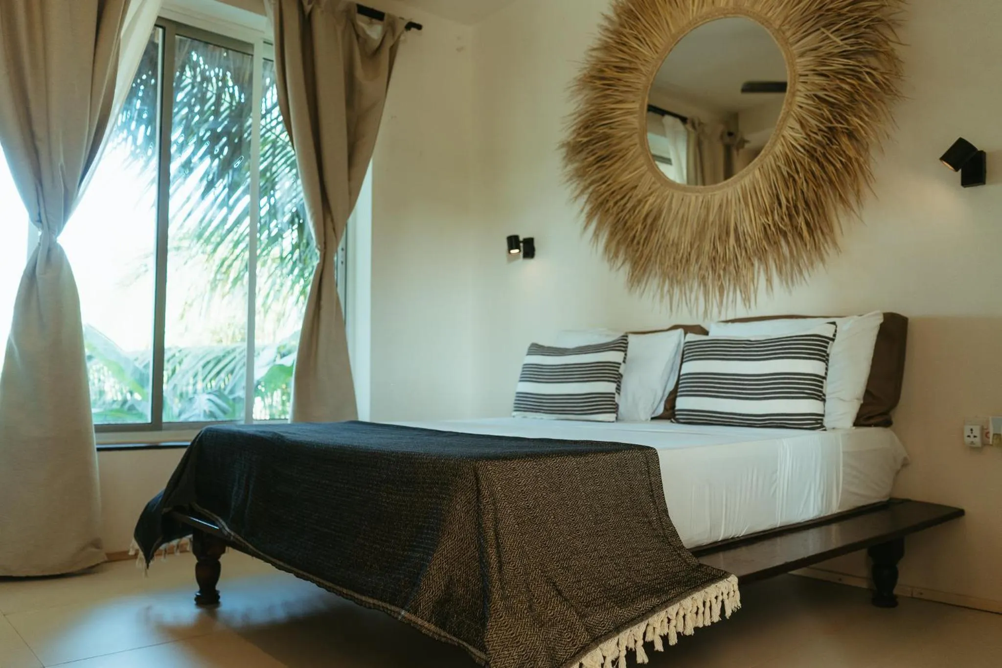 Bed in Kuwa Zanzibar