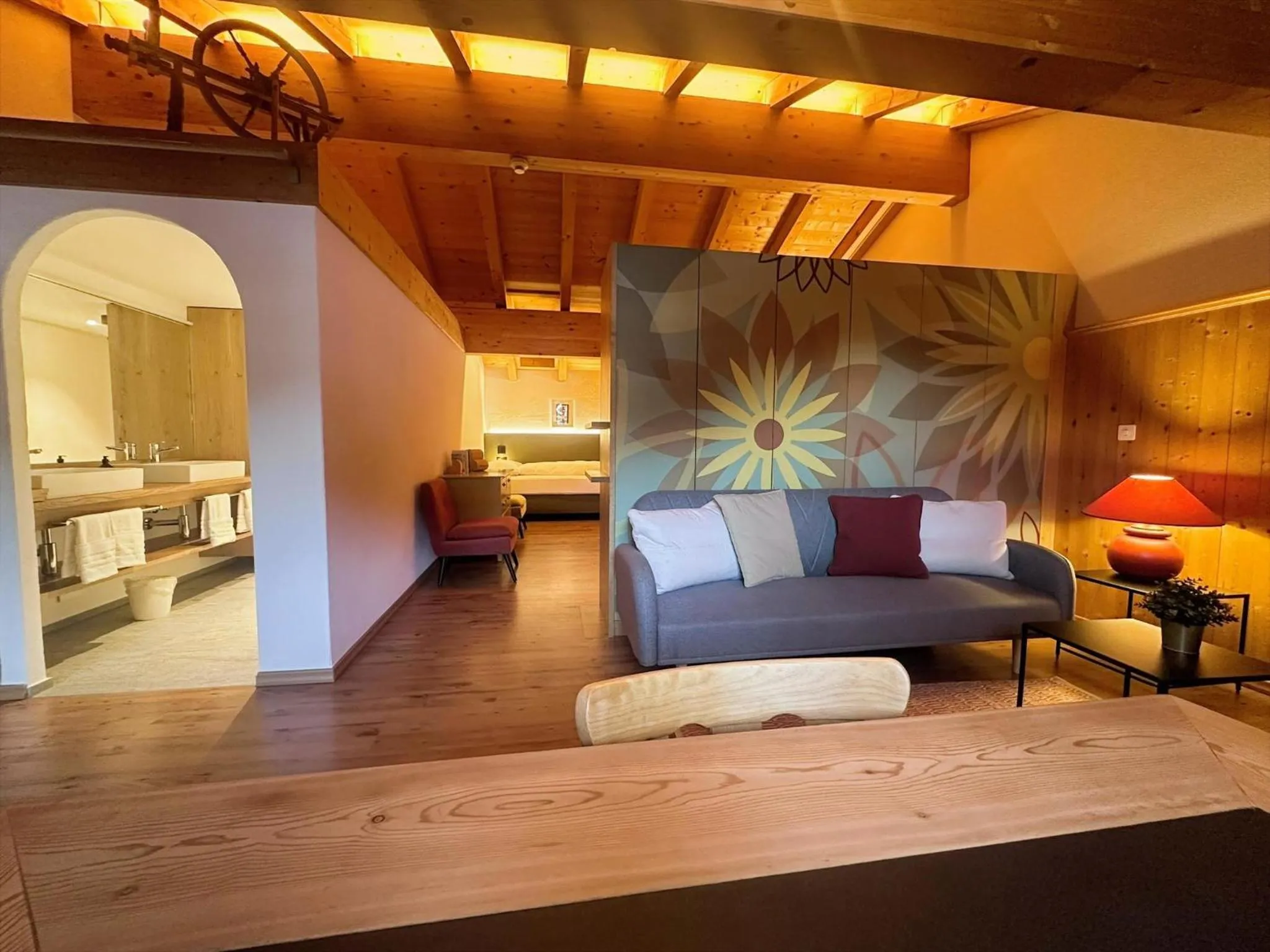 Seating area, Bed in Sport-Lodge Klosters