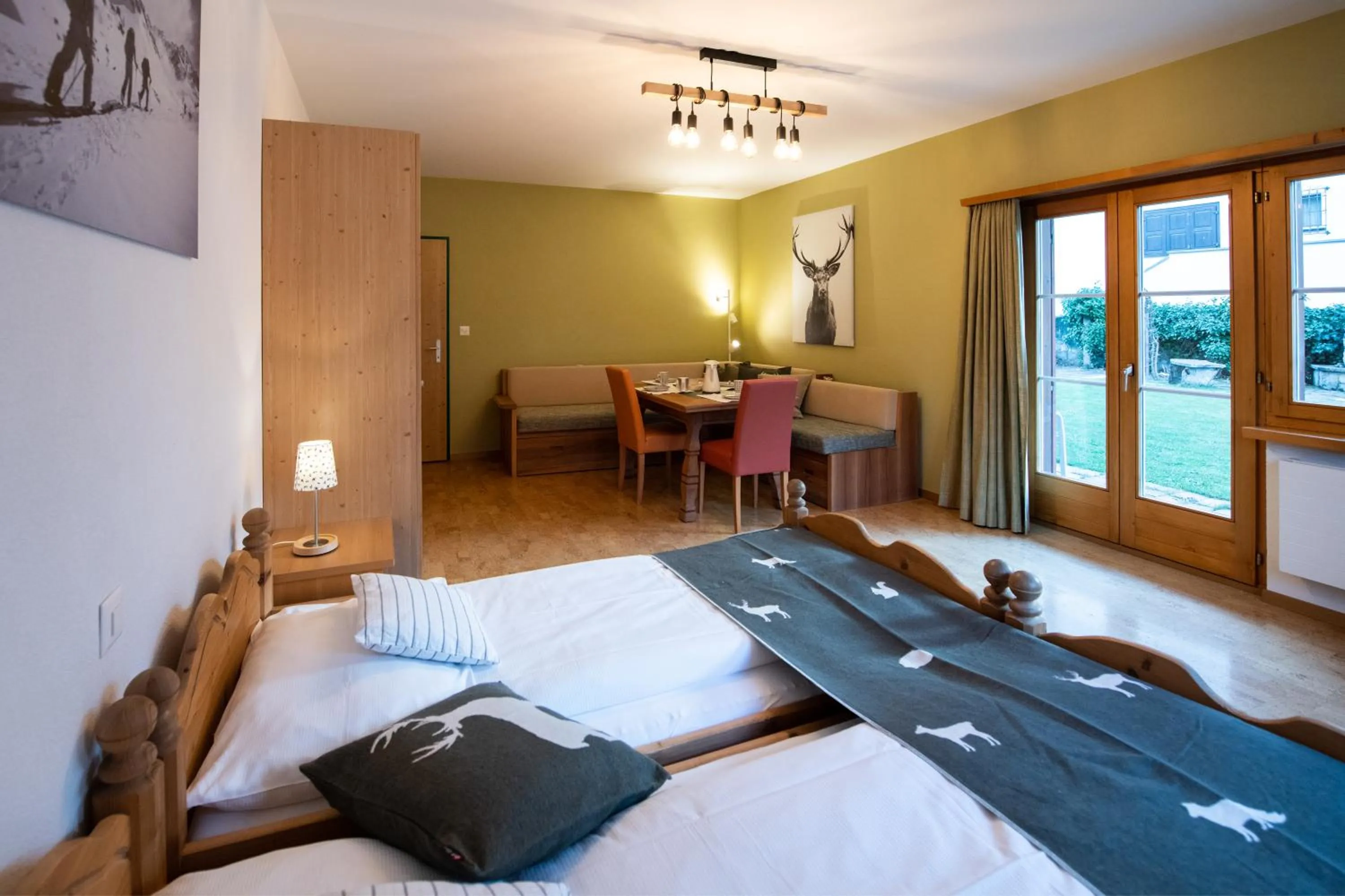 Staff, Bed in Sport-Lodge Klosters