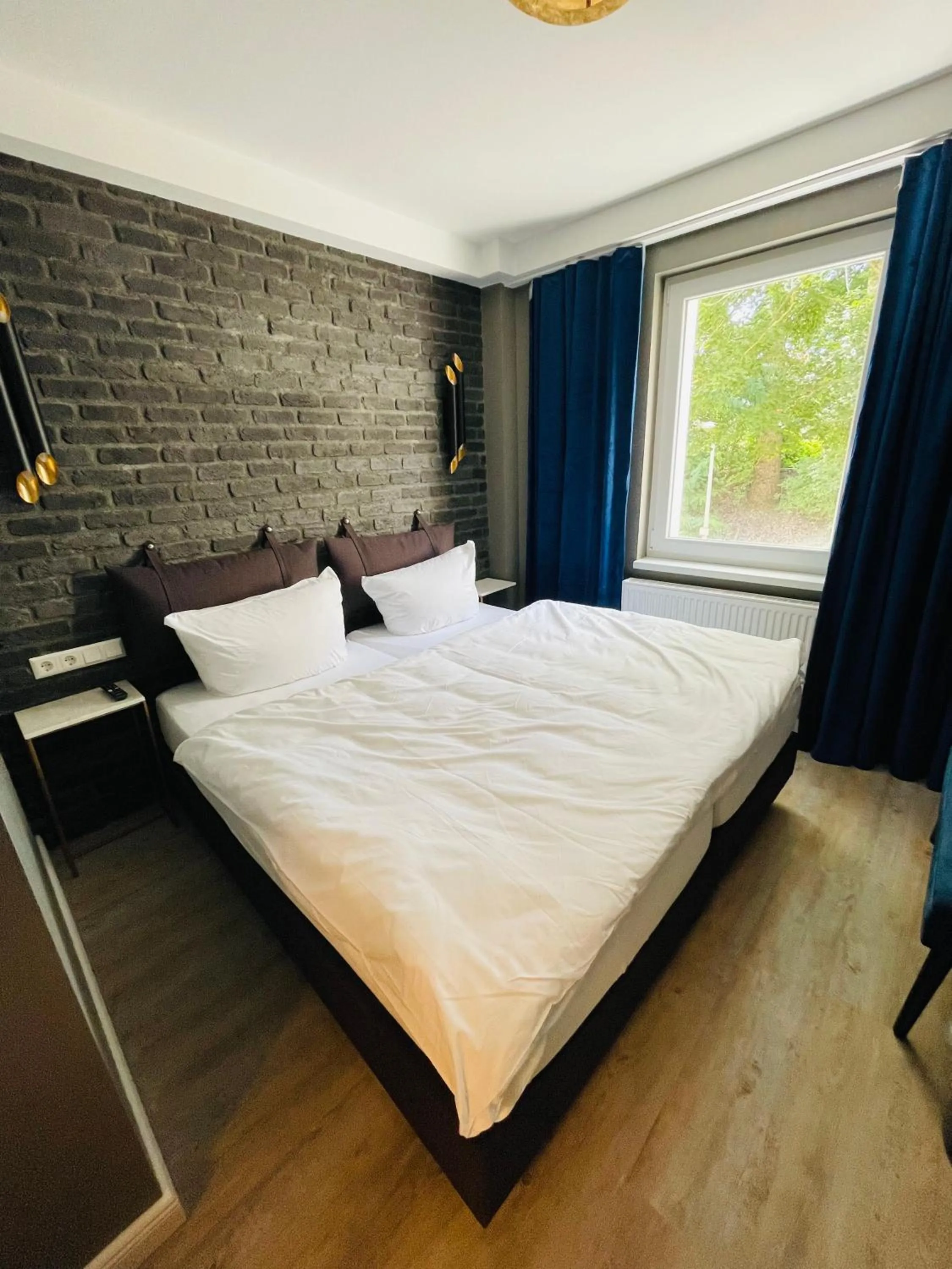 Bed in IQ Hotel Hannover