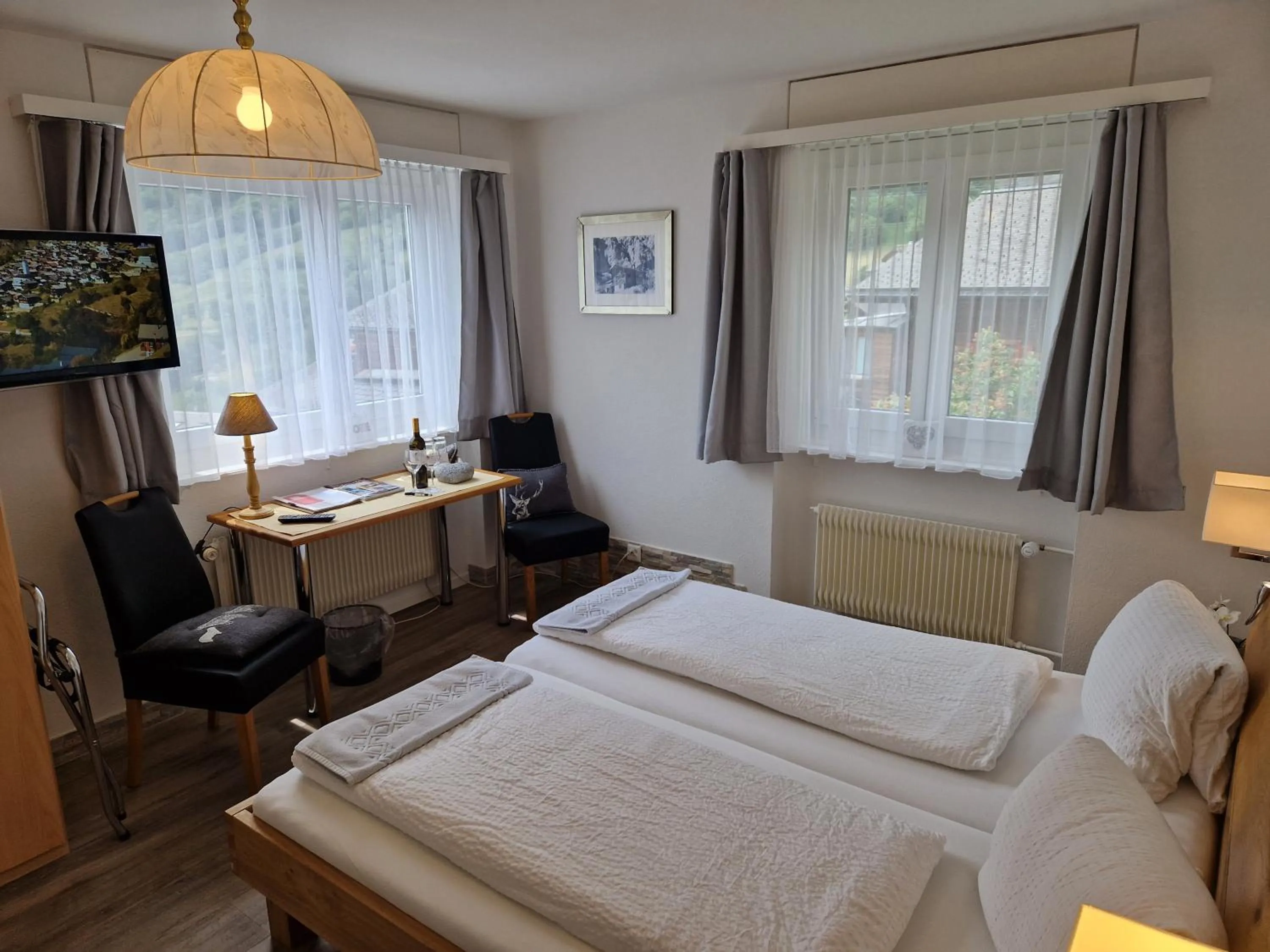 Bed in Hotel Paradis-Leukerbad-Therme