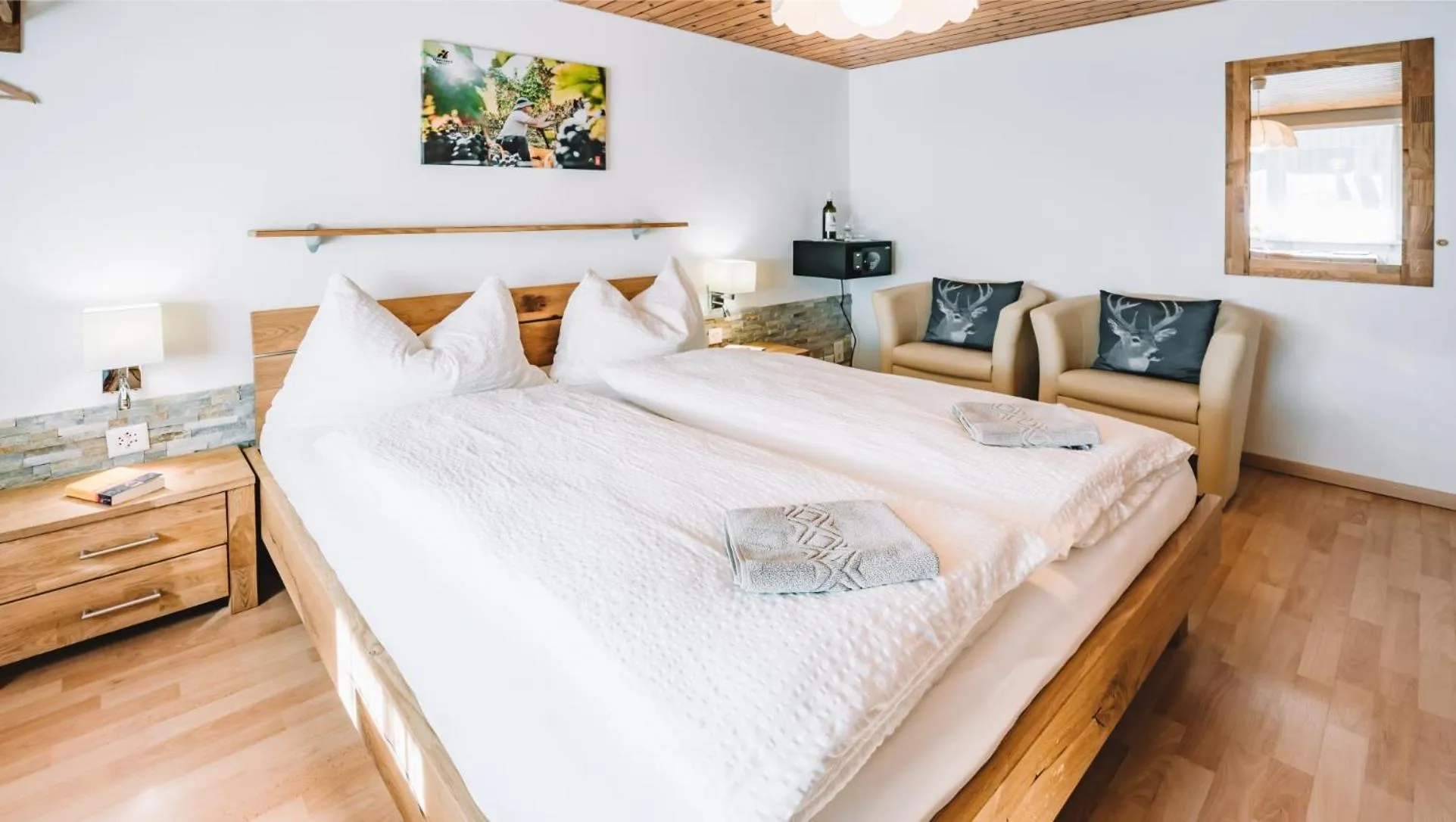 Bed in Hotel Paradis-Leukerbad-Therme