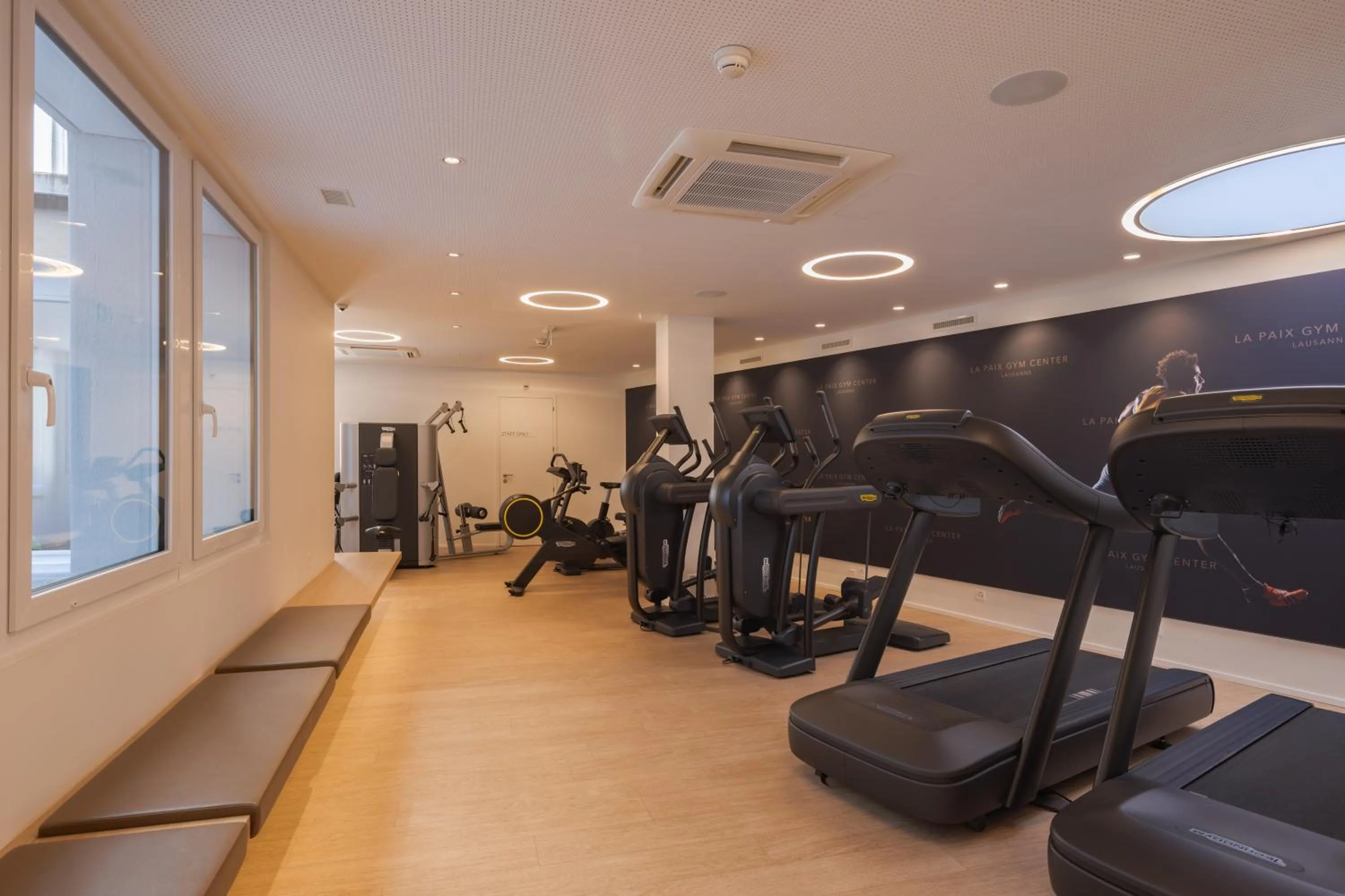 Fitness centre/facilities in Hôtel de la Paix Lausanne