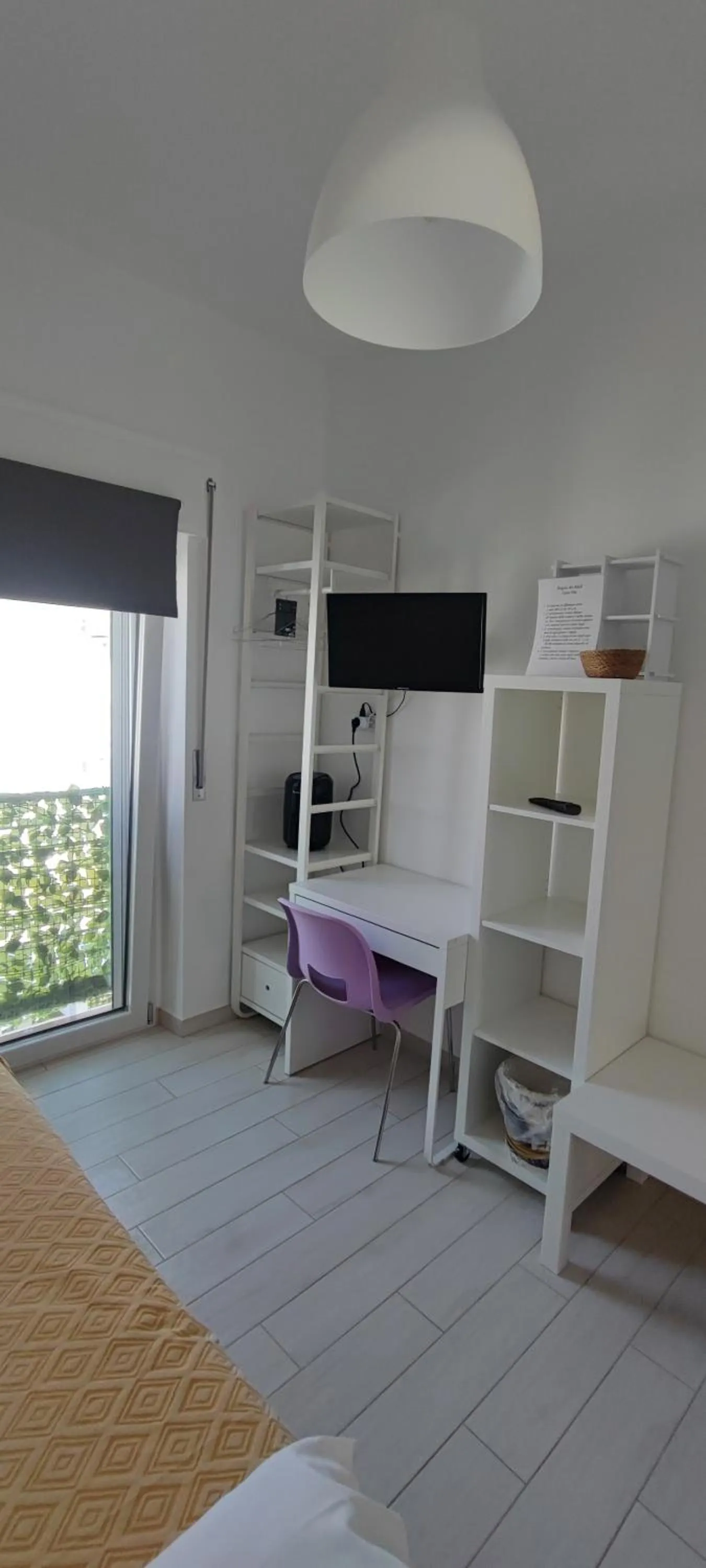 TV and multimedia, Bed in B&b Casa Vita Marconia