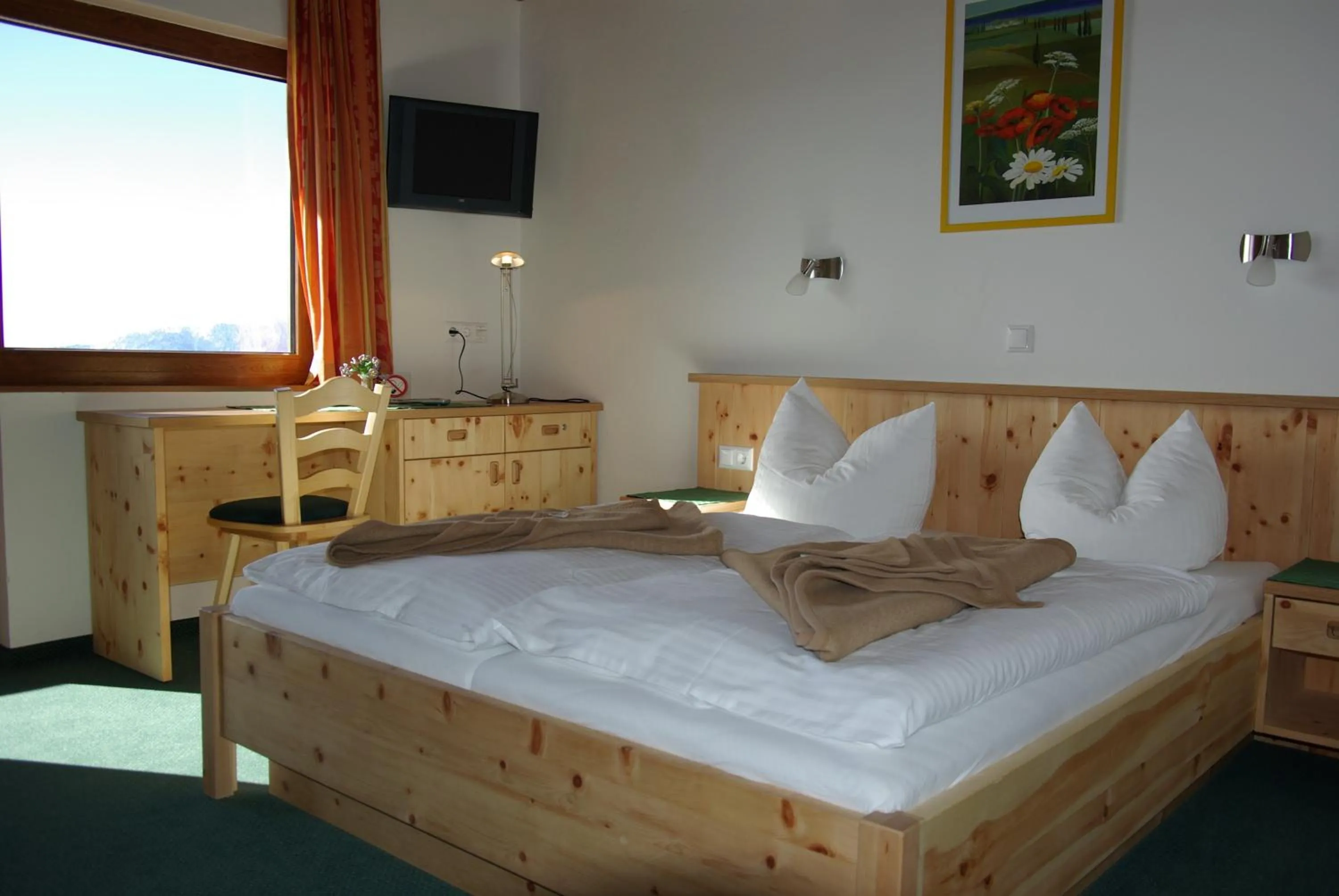 Bed in Almhotel Fichtenheim