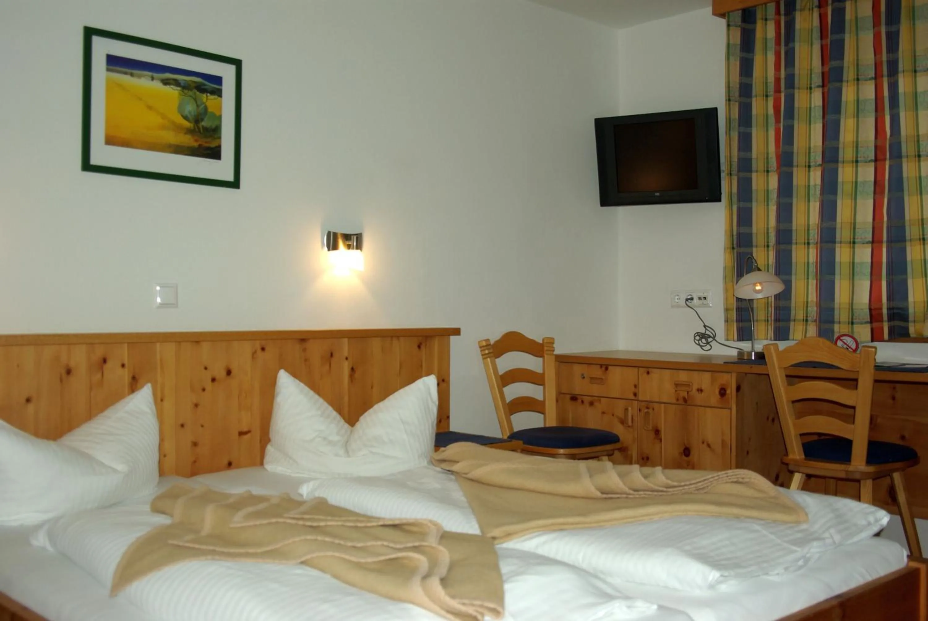 Bed in Almhotel Fichtenheim
