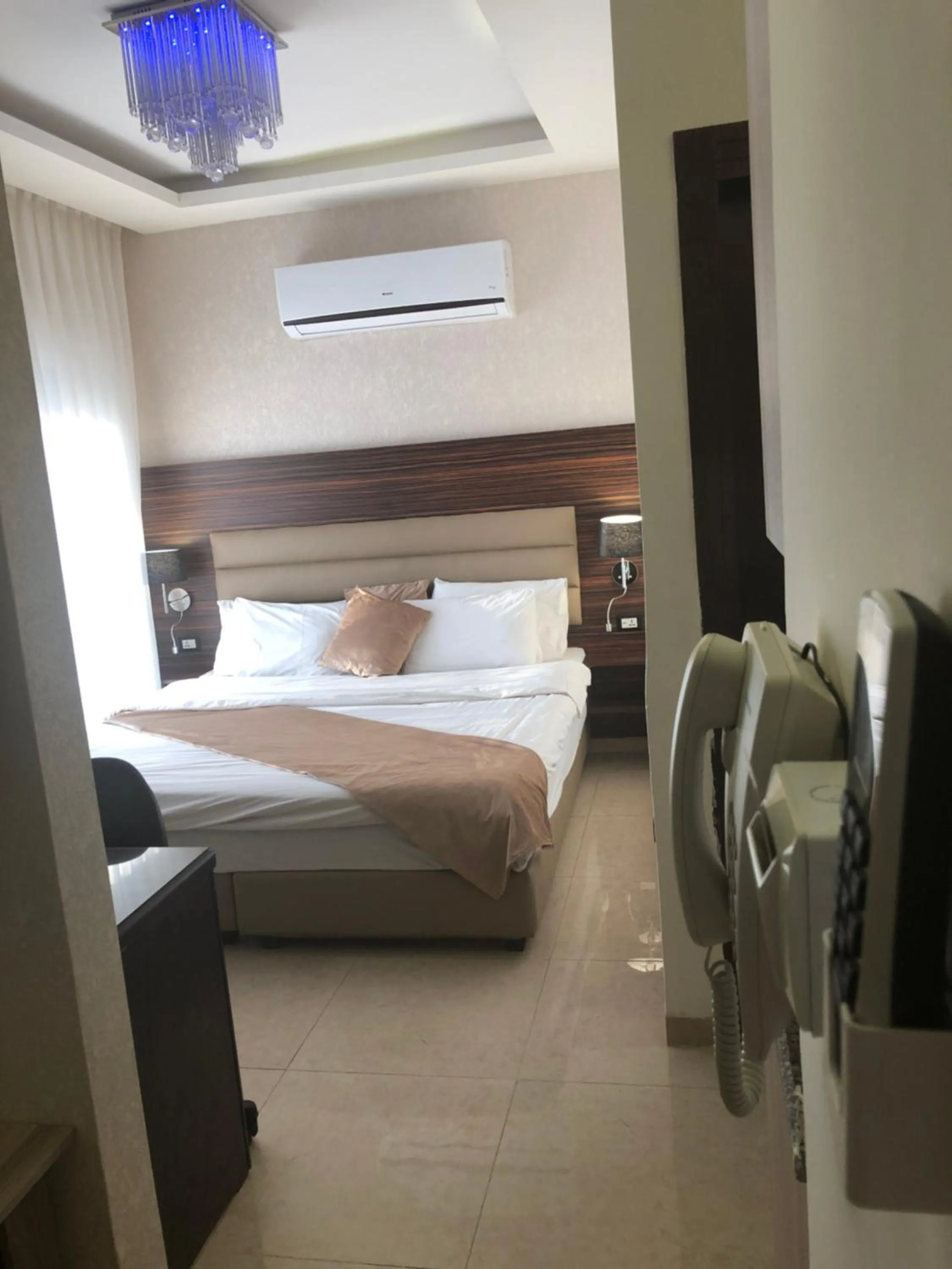 Bedroom, Bed in AlQimah Hotel Apartments