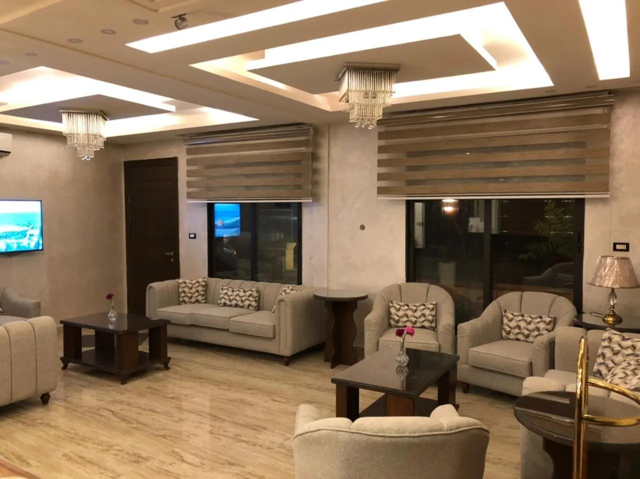 Lobby or reception in AlQimah Hotel Apartments