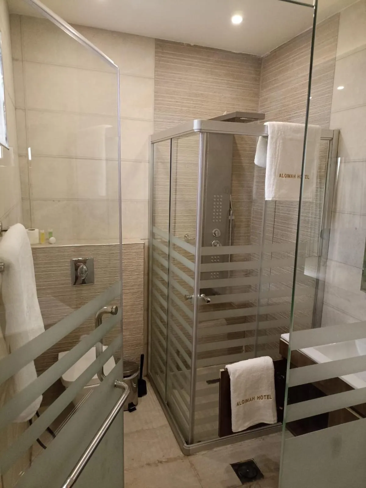 Bathroom in AlQimah Hotel Apartments