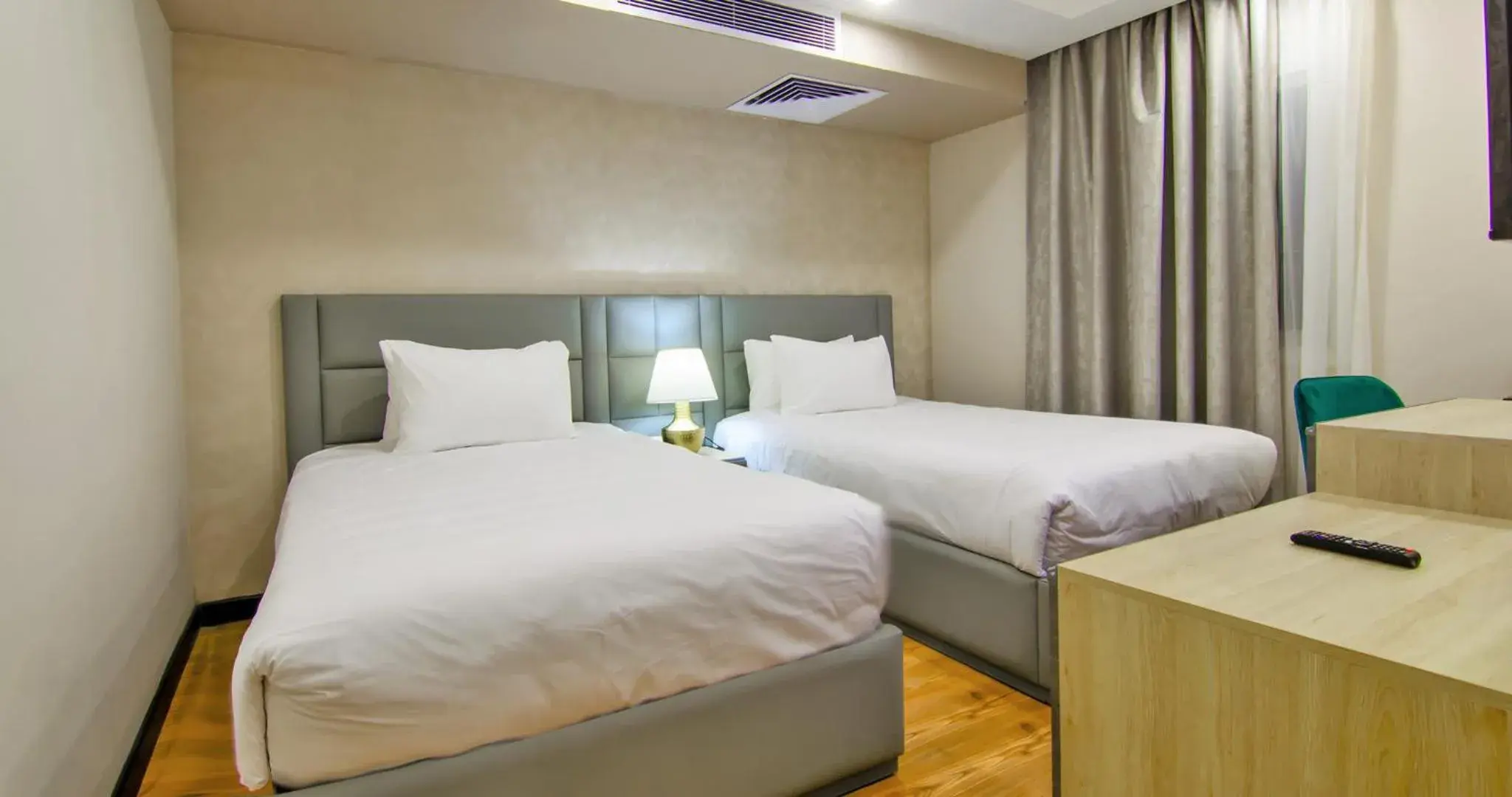 Standard Twin Room in Ocean Blue Studios Standard Twin Room in Ocean Blue Studios