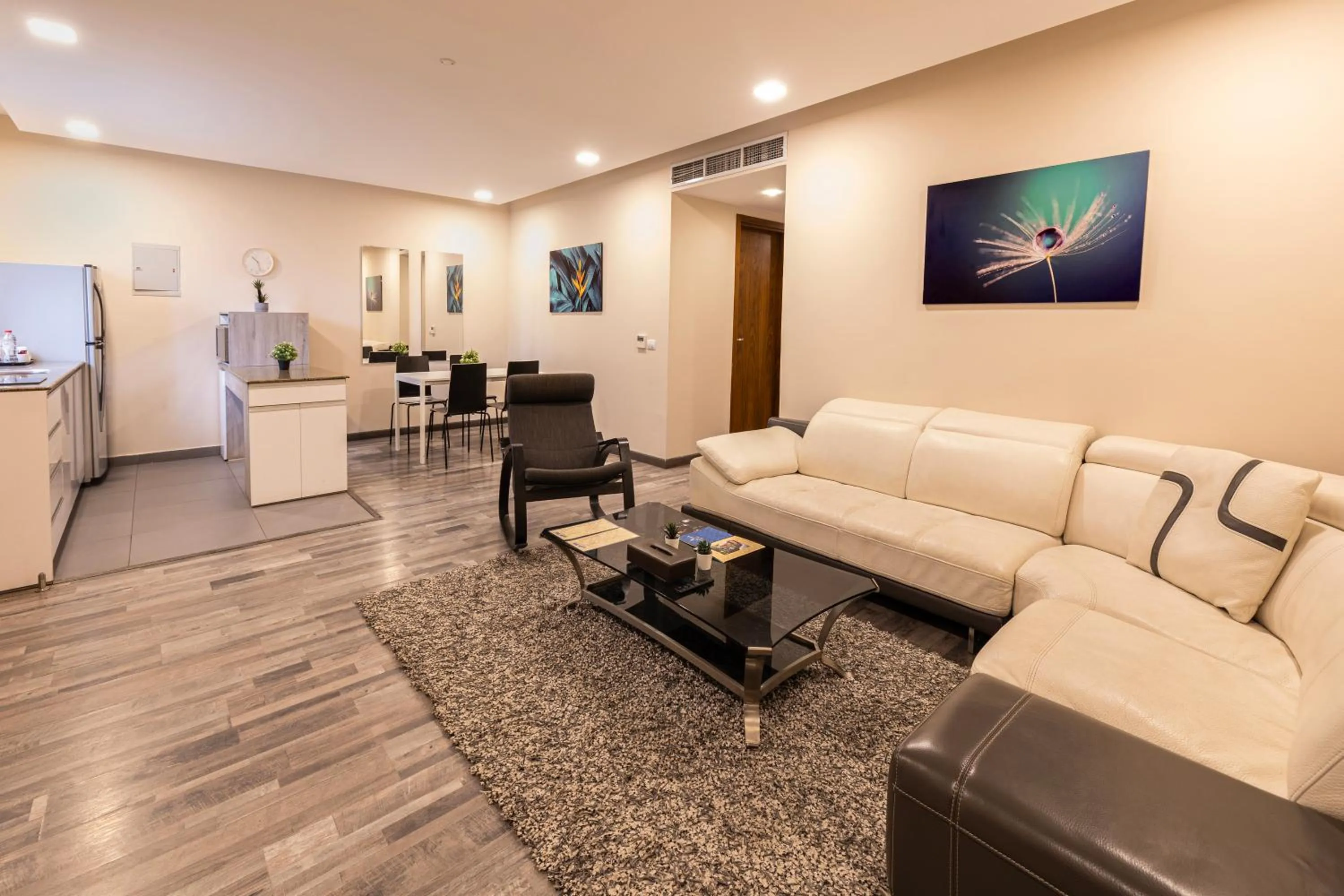 Two-Bedroom Apartment in Ocean Blue Studios