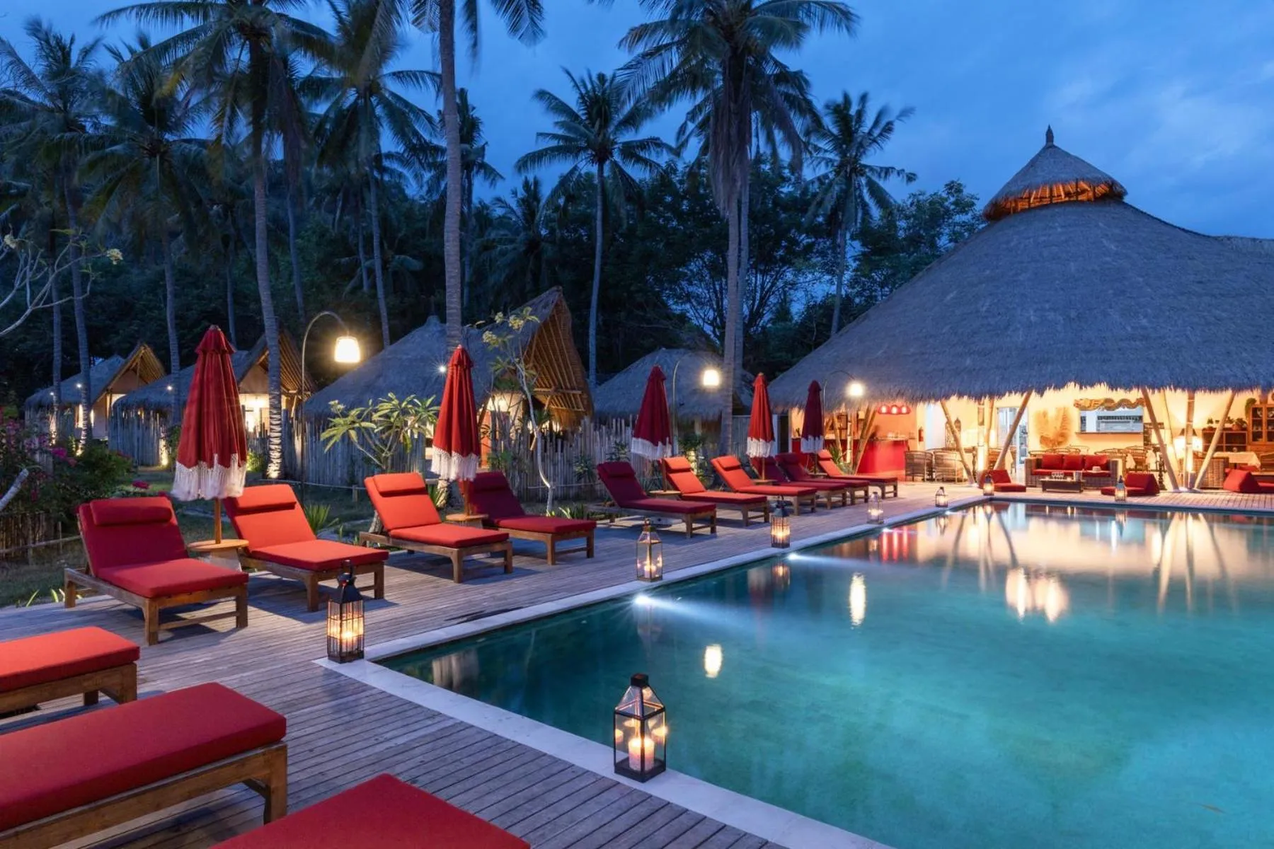 Night in Amahelia Luxury Resort & Restaurant - Gili Asahan