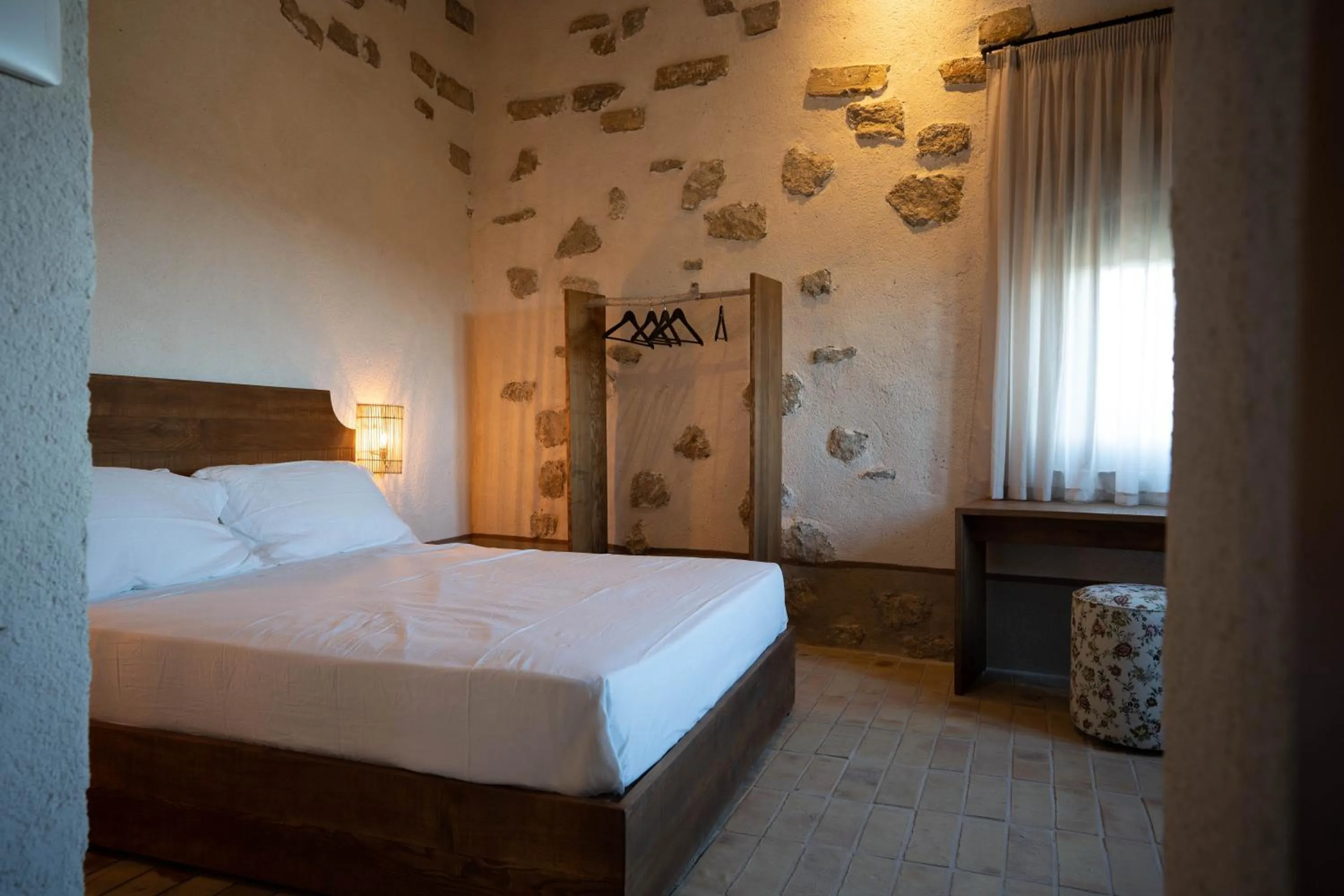 Photo of the whole room, Bed in Borgo delle Pietre