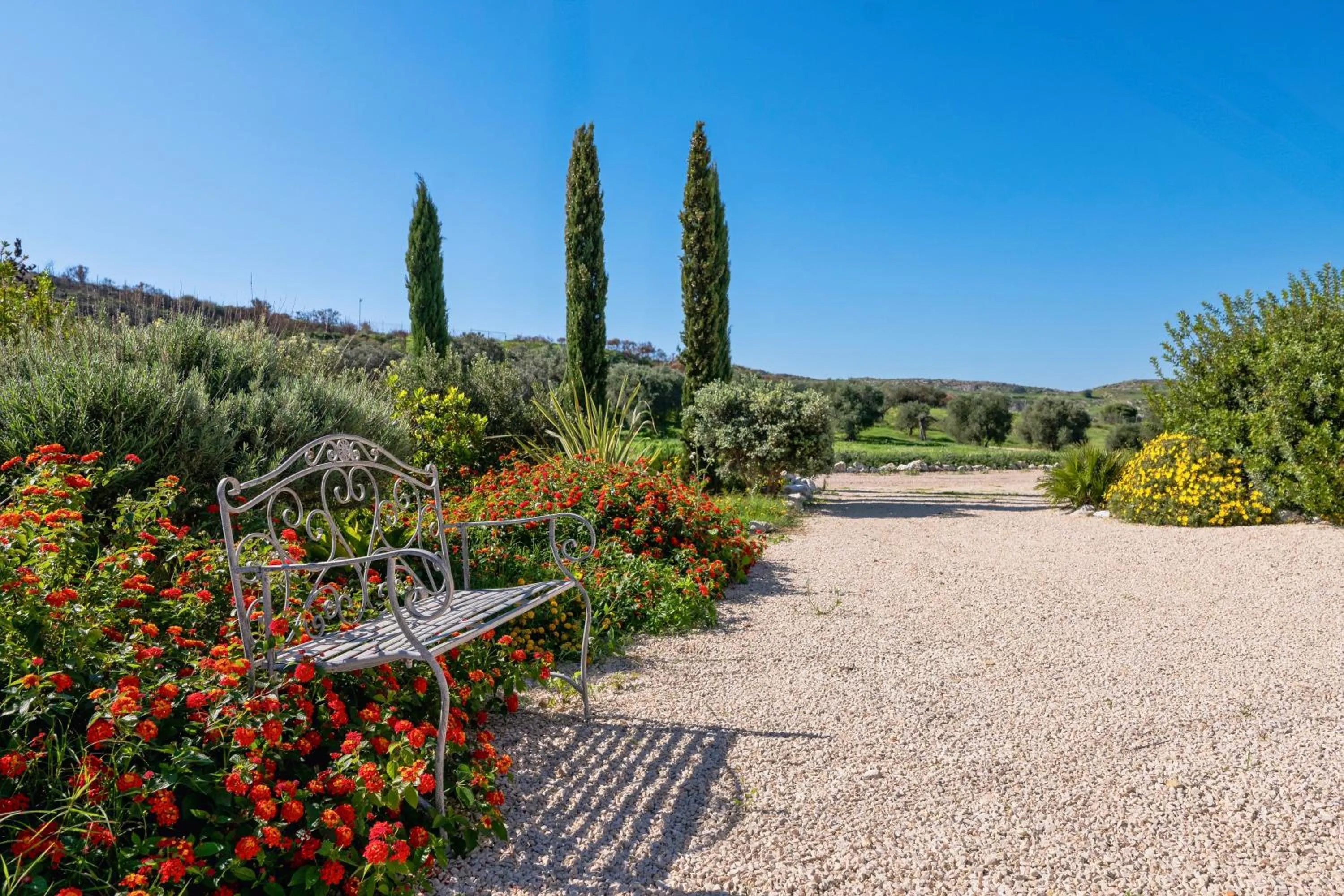 Day in Borgo delle Pietre