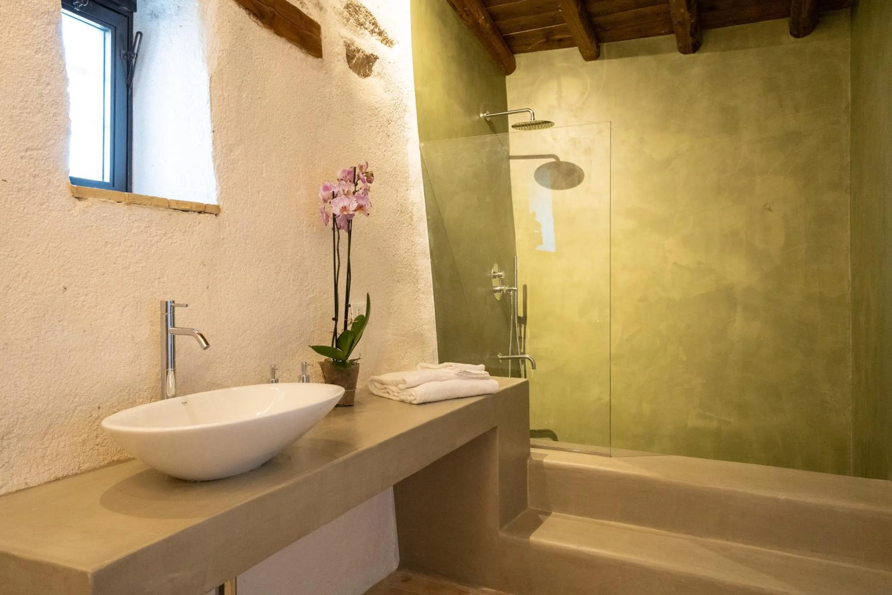 Bathroom in Borgo delle Pietre