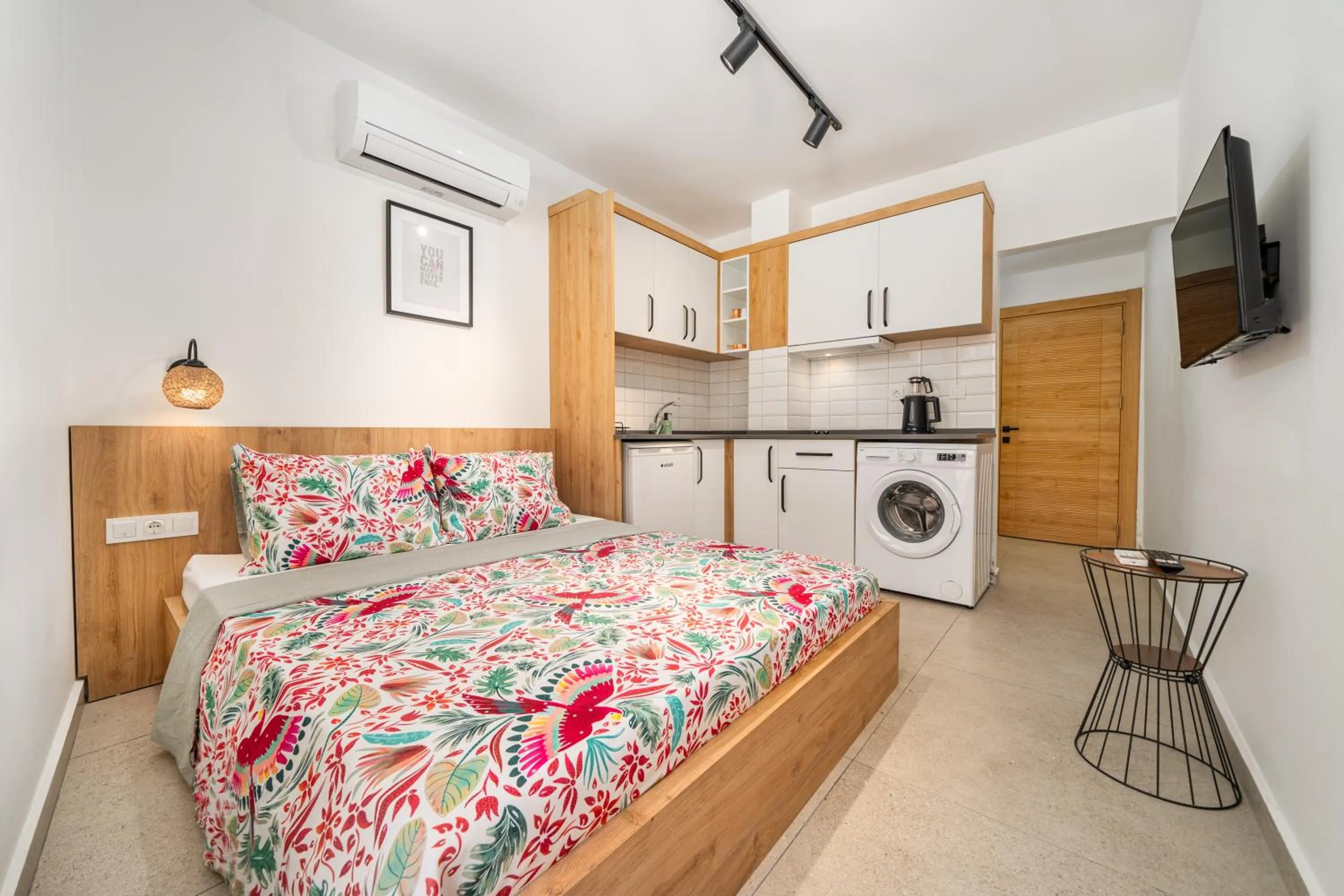 Kitchen or kitchenette, Bed in Melisa Boutique Hotel & Spa